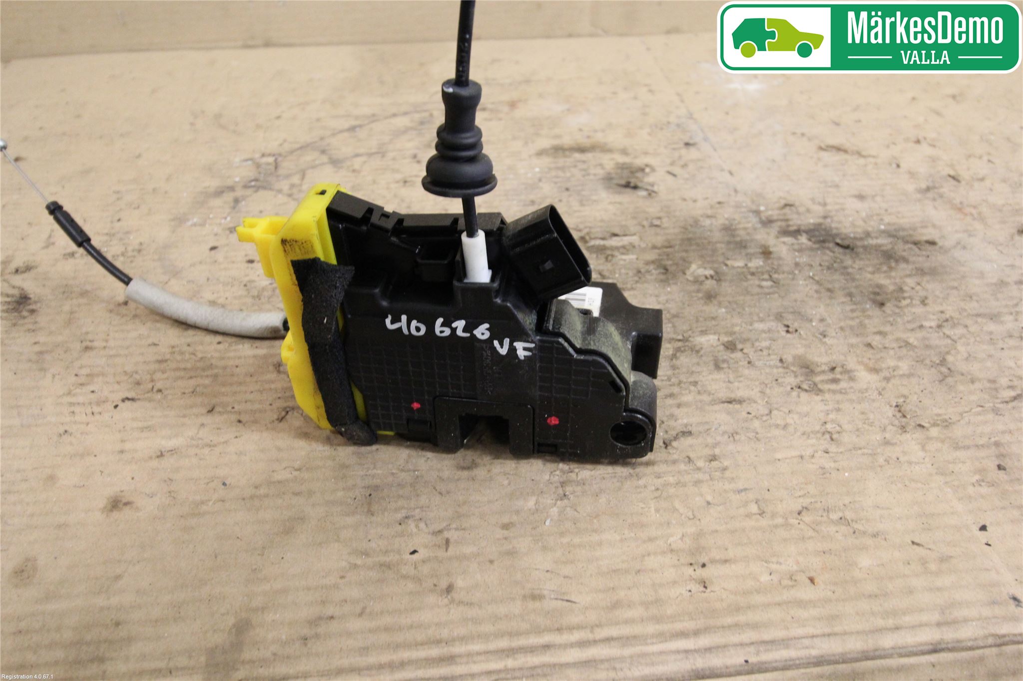 Kia CEED 12-18 Låskista-Dörrlås