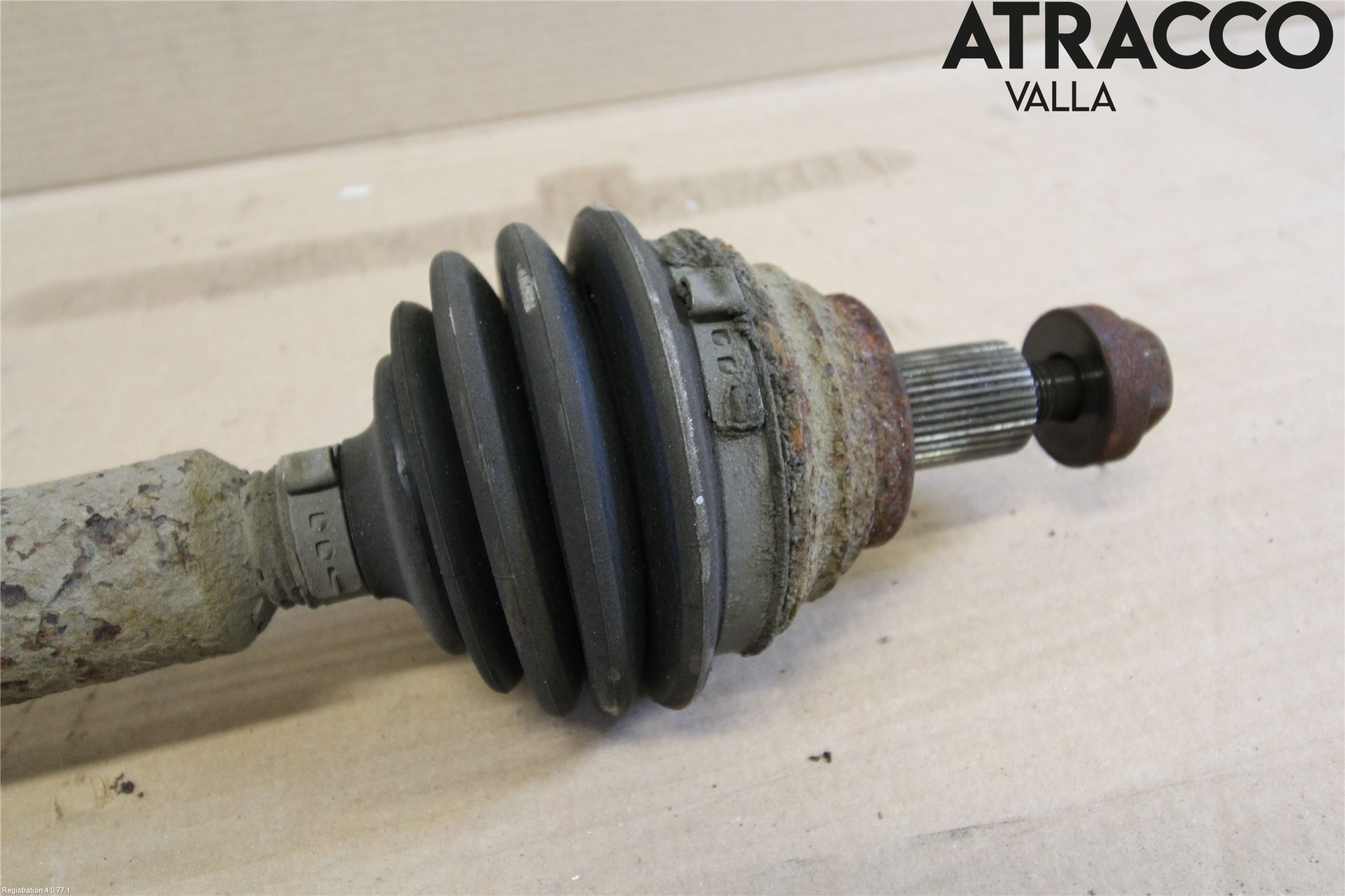 Audi A3/S3     04-05 Drivaxel Fram Höger