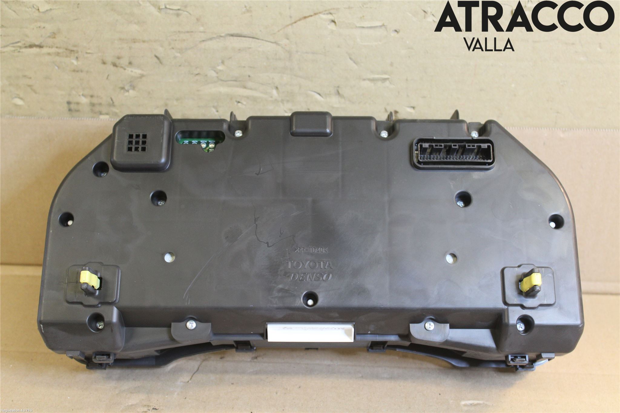 Toyota AVENSIS 09-15 Instrument Komb