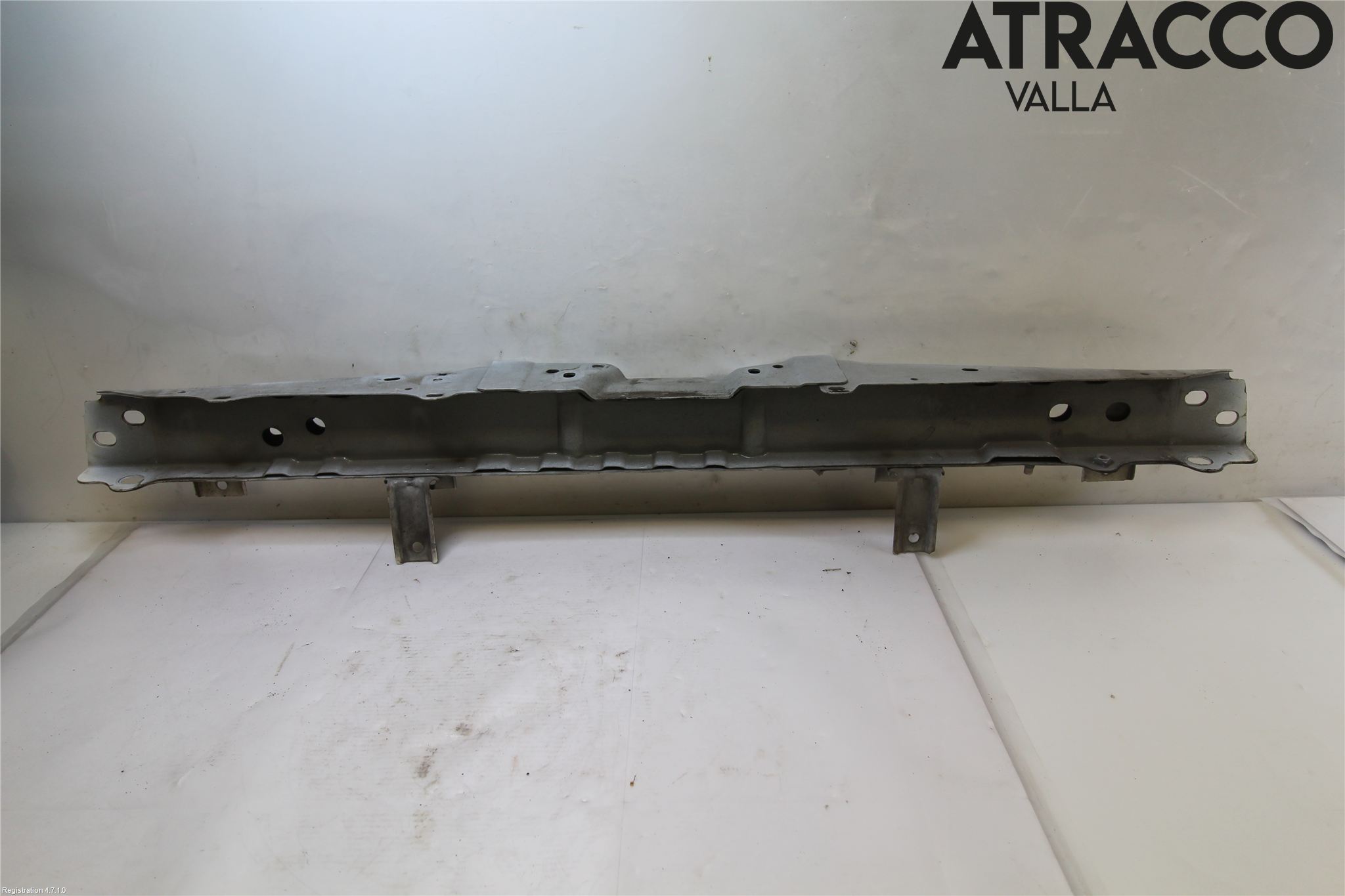 Nissan QASHQAI 14-17 Front Huvlåsplåt-Balk