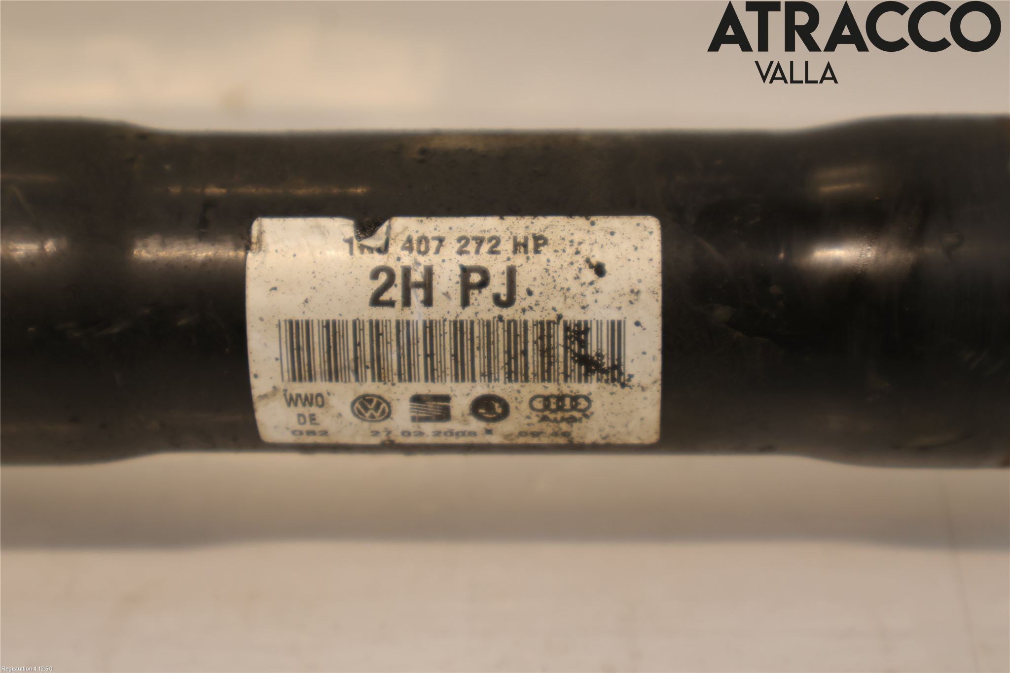 Volkswagen VW GOLF V 04-09 Drivaxel Fram Höger