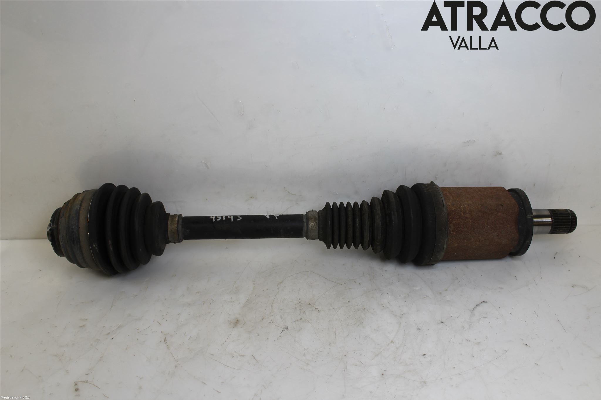 BMW 3 F30/F31/F80 12-19 Drivaxel Fram Vänster