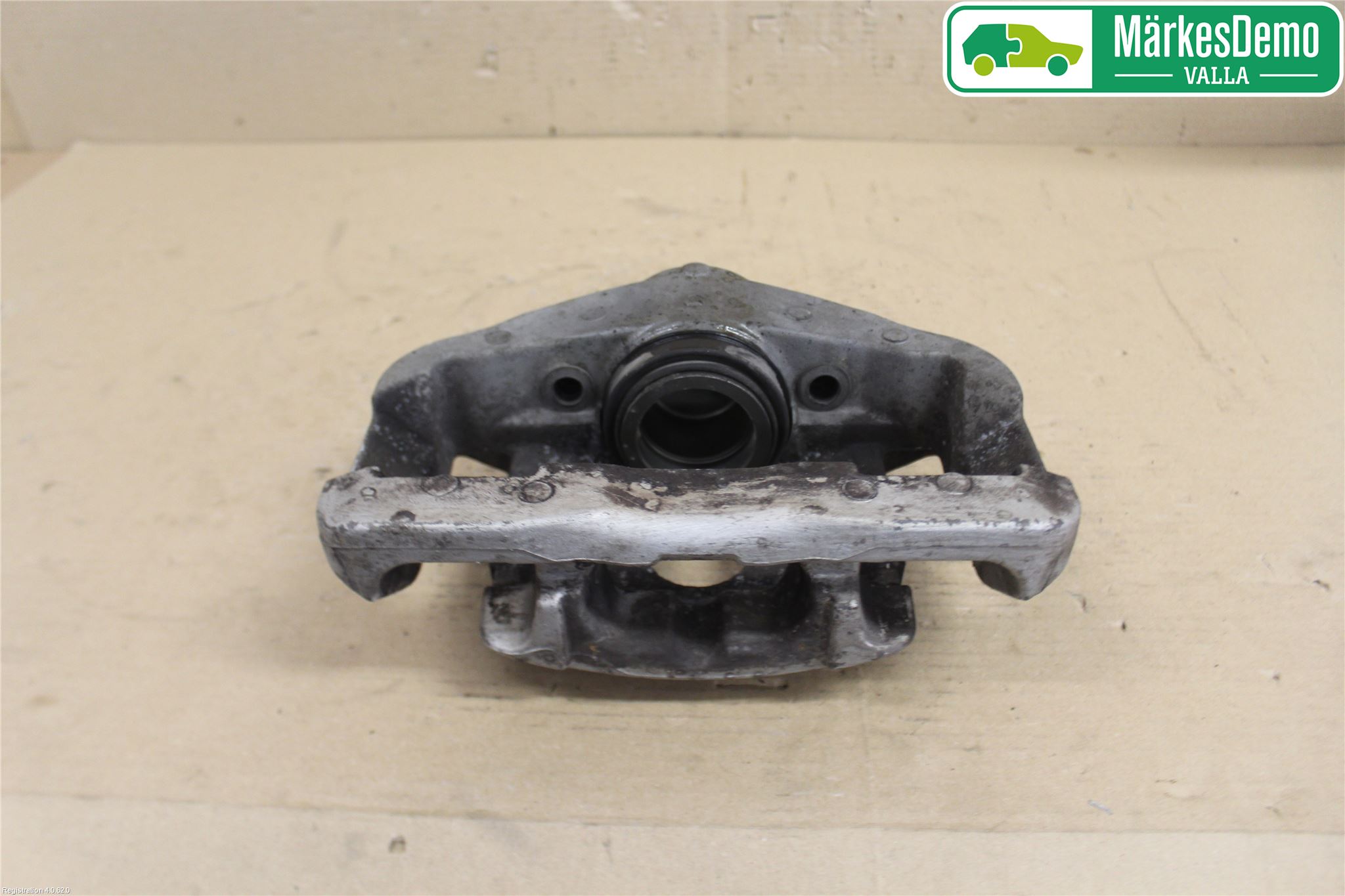 BMW 5 E60/61 Sed/Tou 02-10 Bromsok Fram Höger
