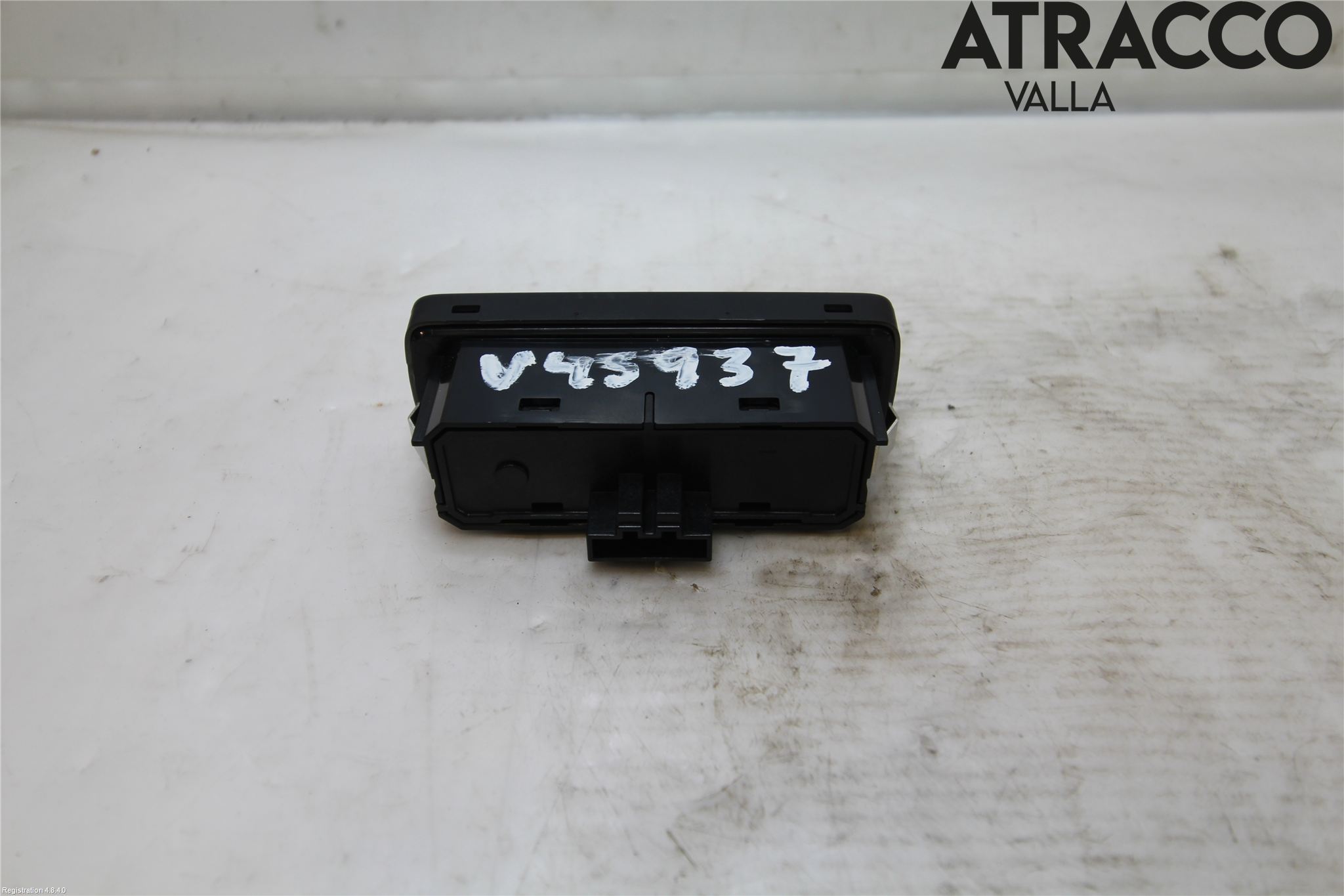 Volvo XC60 18- Strömställare Baklucka