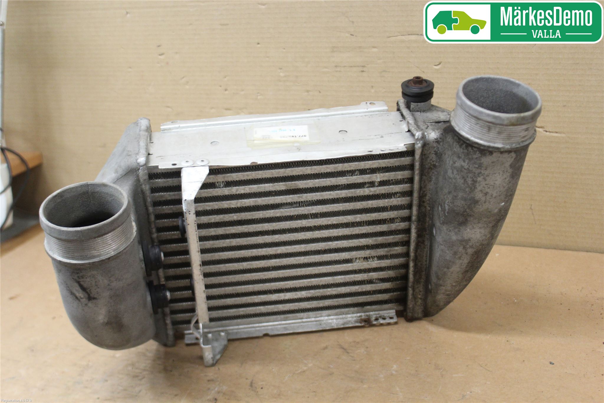 Audi A6/S6     97-05 Laddluft-Intercooler Kyl