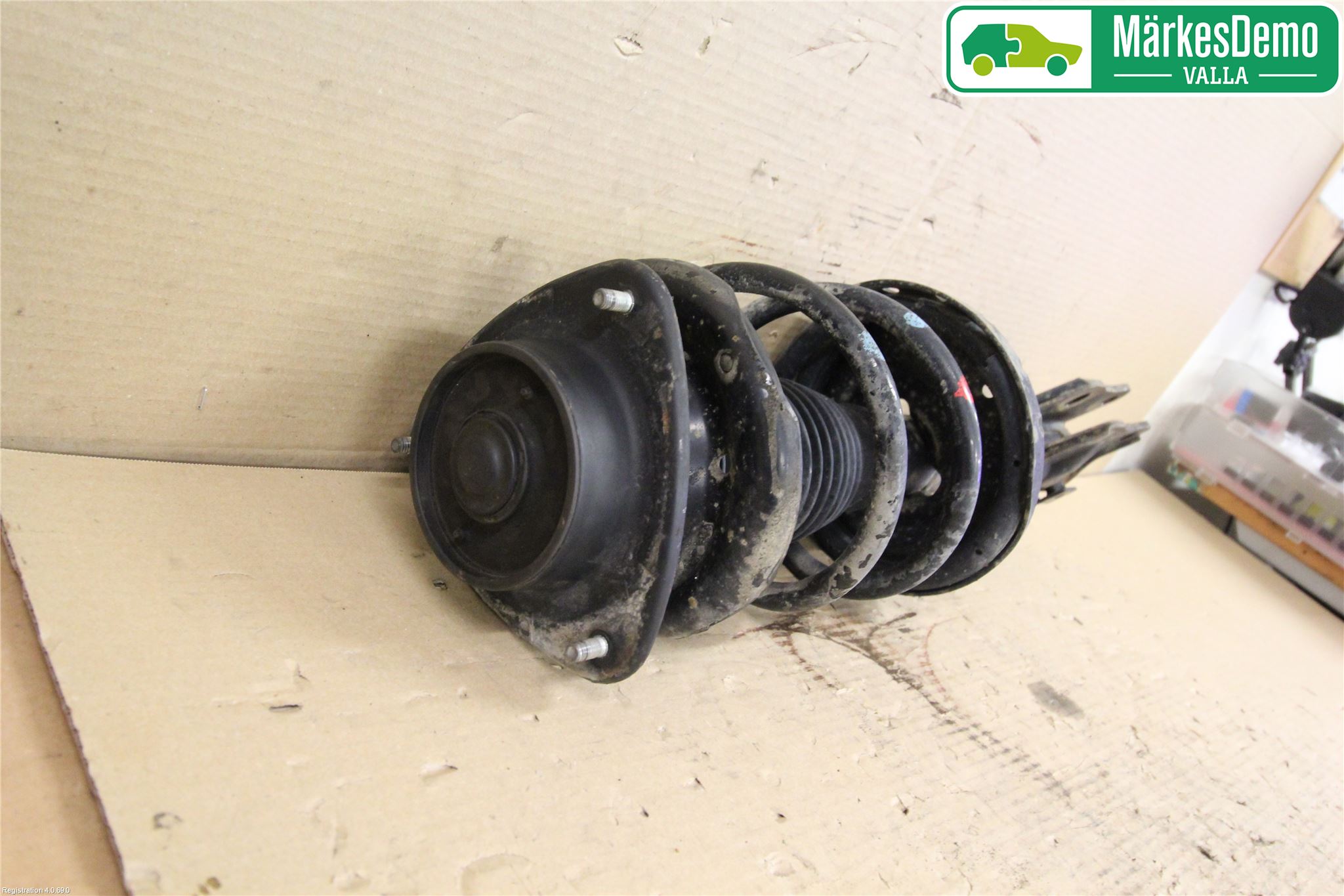 Subaru FORESTER SH  08-13 Fjäderben Fram Vänster