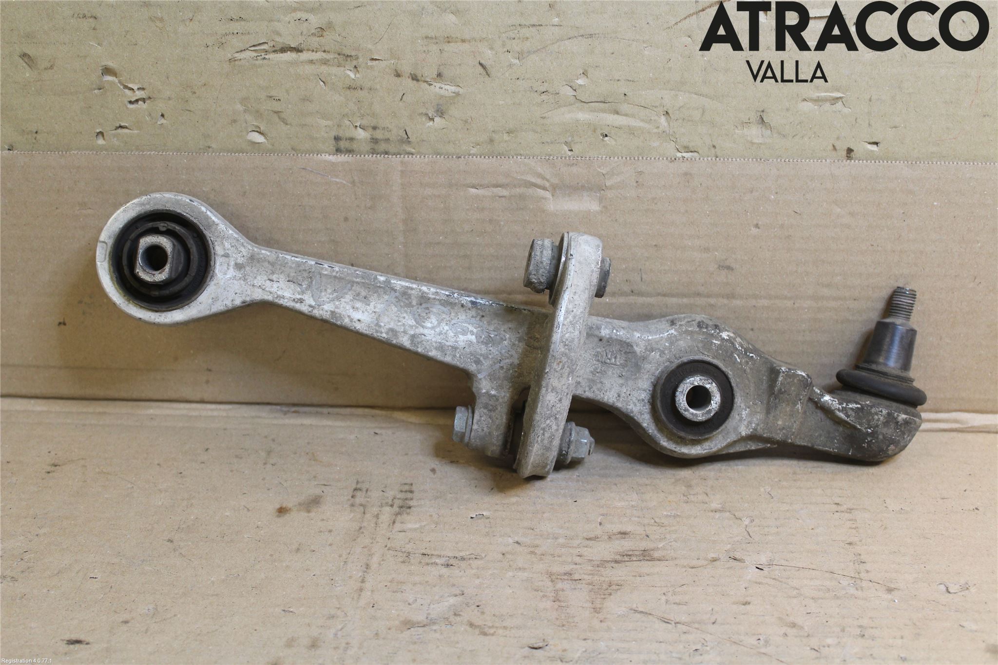 Audi A4/S4 99B-00 Bärarm Fram Undre Vä