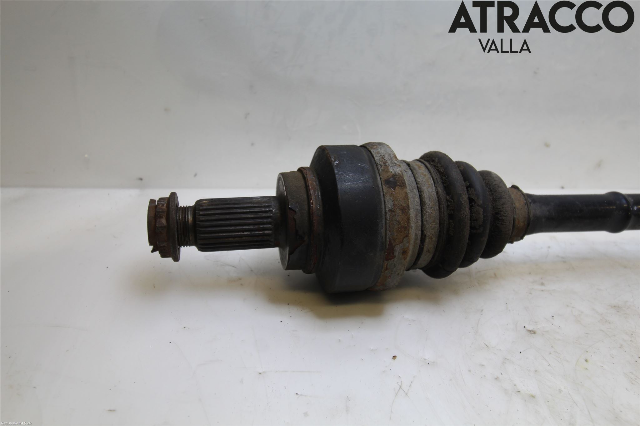 BMW 4 F36 Gran Coupé 14-20 Drivaxel Bak Höger