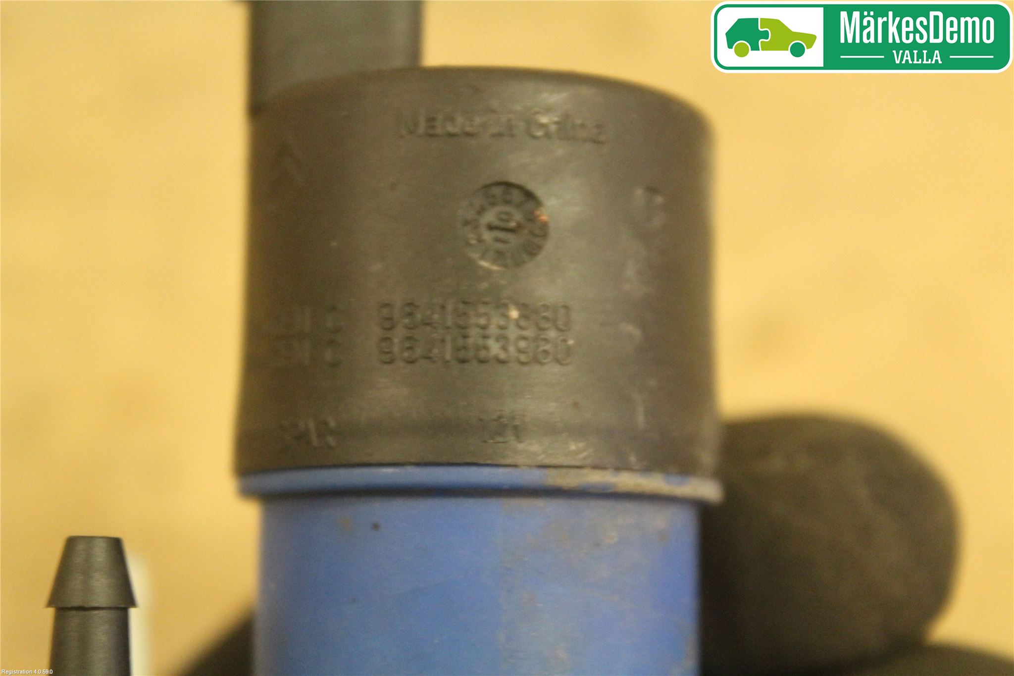 Renault CLIO III  09-12 Spolarpump Högtryck