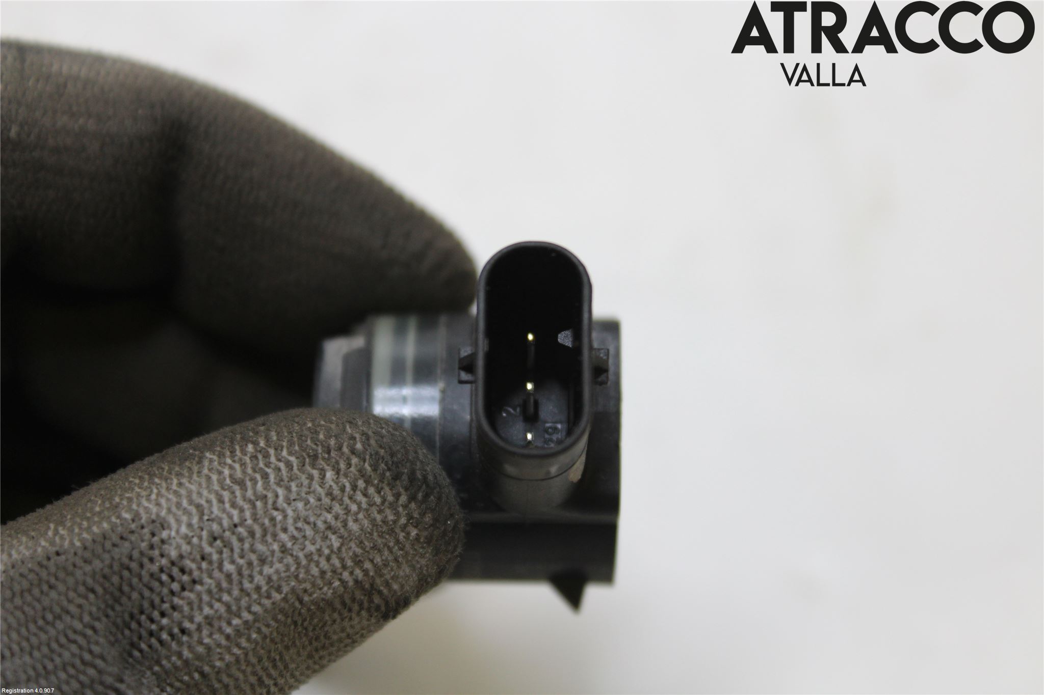 Skoda SUPERB 16-24 Parkeringshjälp Frontsensor