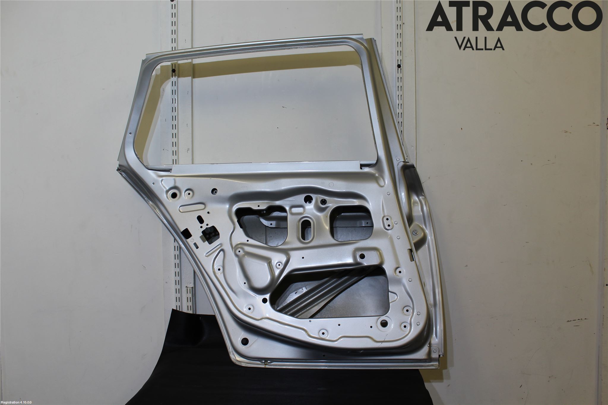 BMW 5 F10/F11/F18 09-17 Dörr Bak Vänster