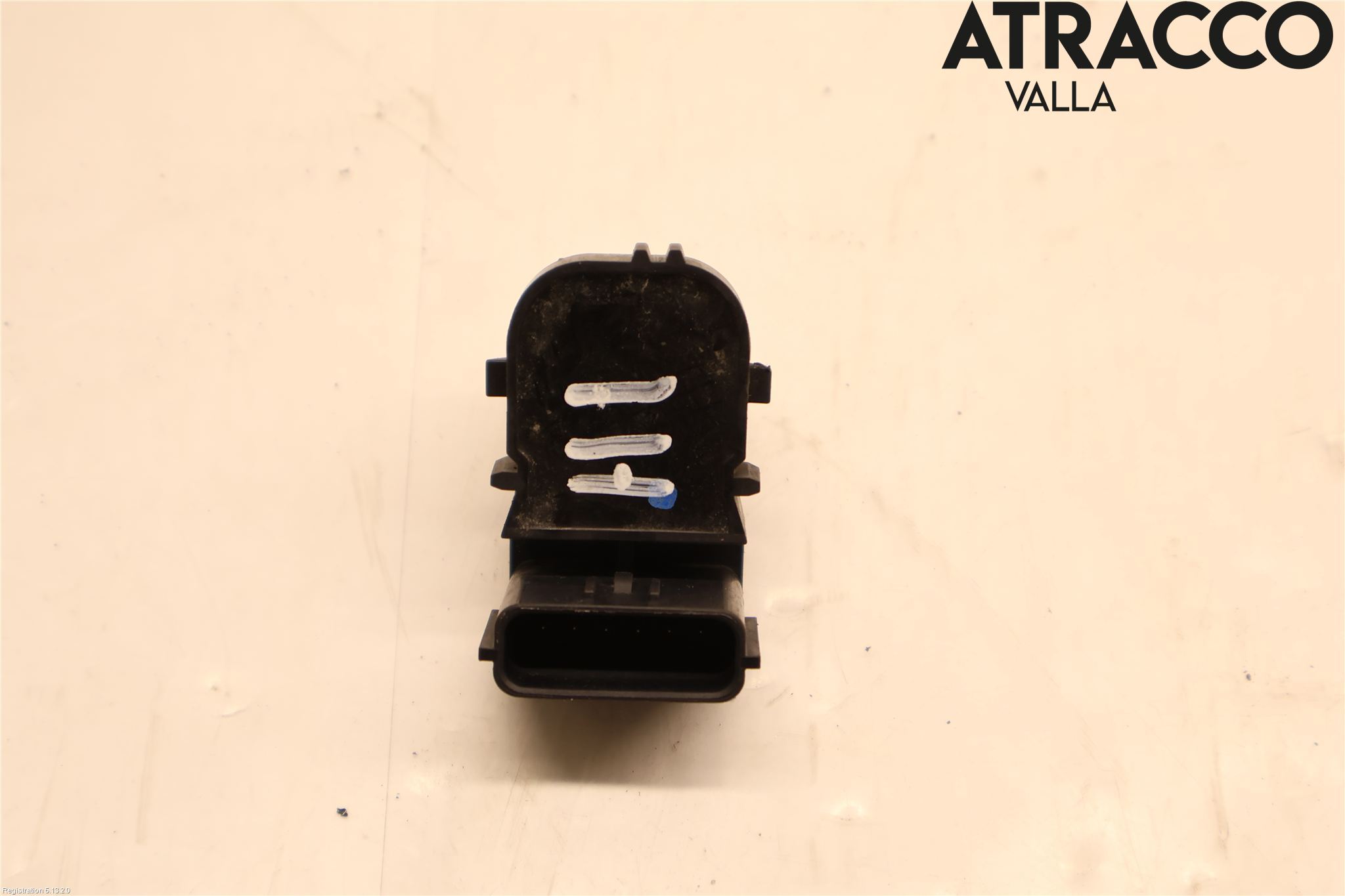 Kia RIO 17- Parkeringshjälp Backsensor