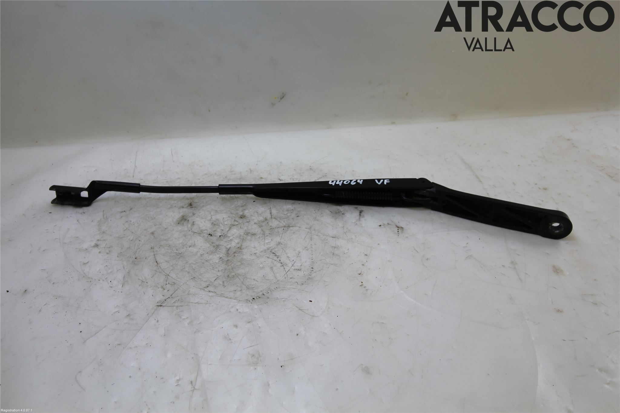 Volkswagen VW PASSAT 15-19 Torkararm Armar Vindruta