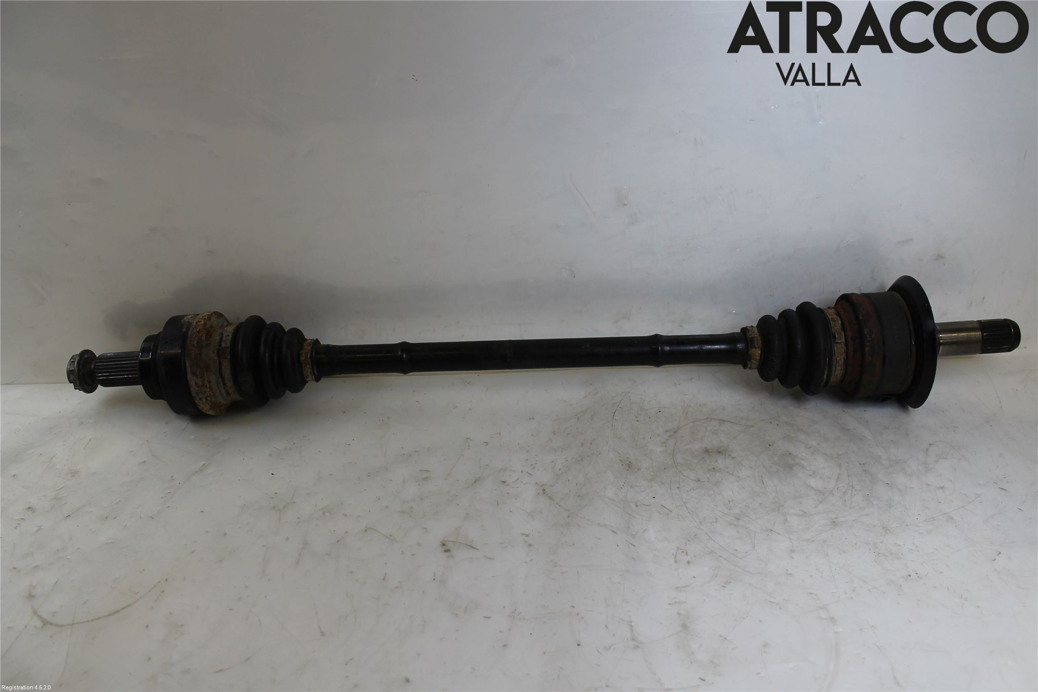 BMW 1 F20/F21 11-19 Drivaxel Bak Höger