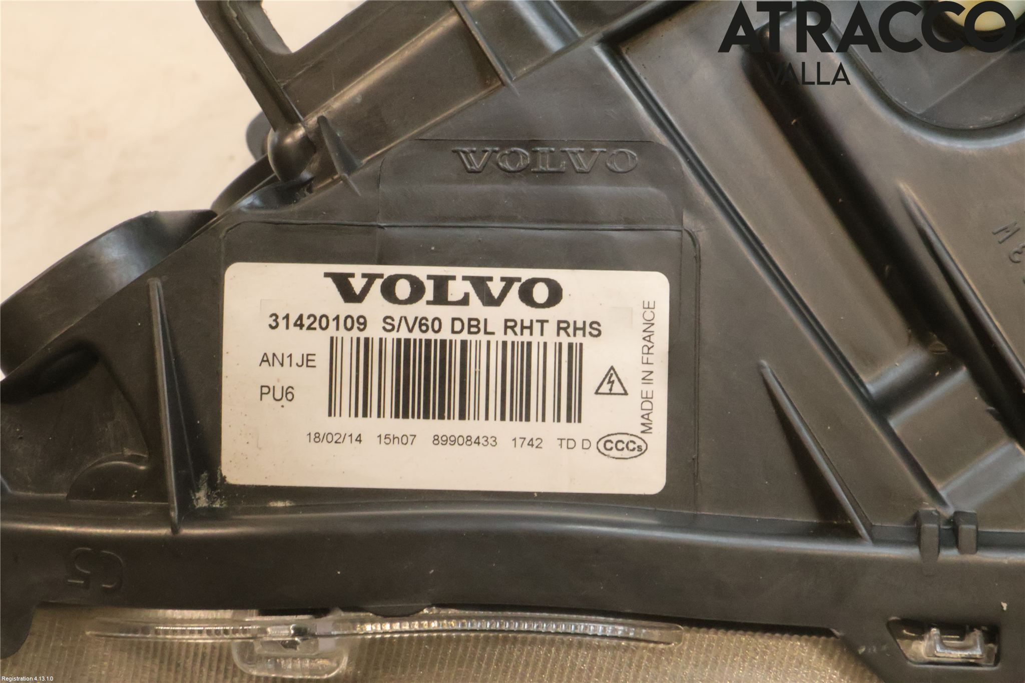 Volvo V60 14-18 Strålkastare Höger