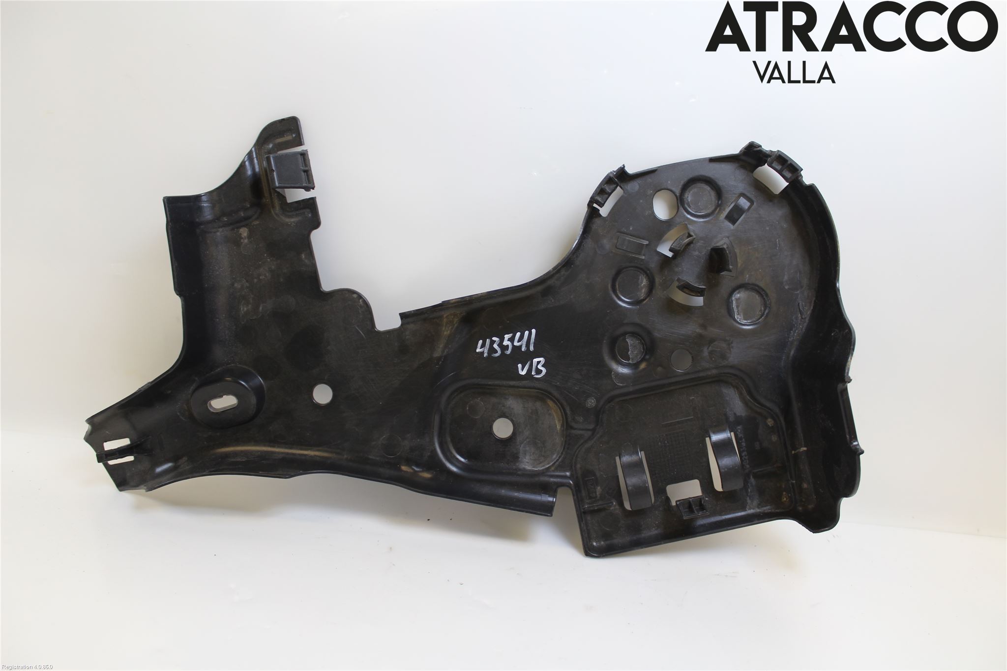 Peugeot 2008/E-2008 20- Hasplåt Plåt-Plast
