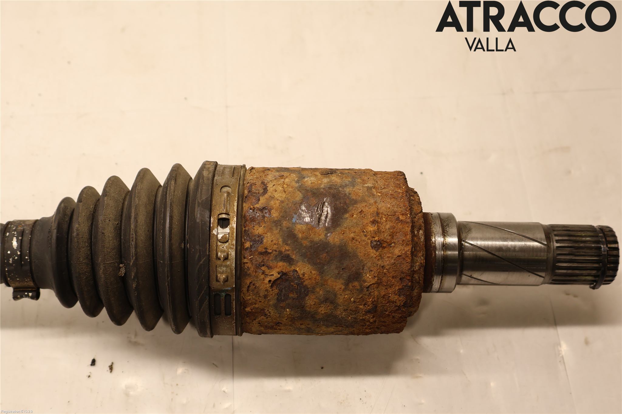 Volvo XC70 08-13 Drivaxel Bak Vänster