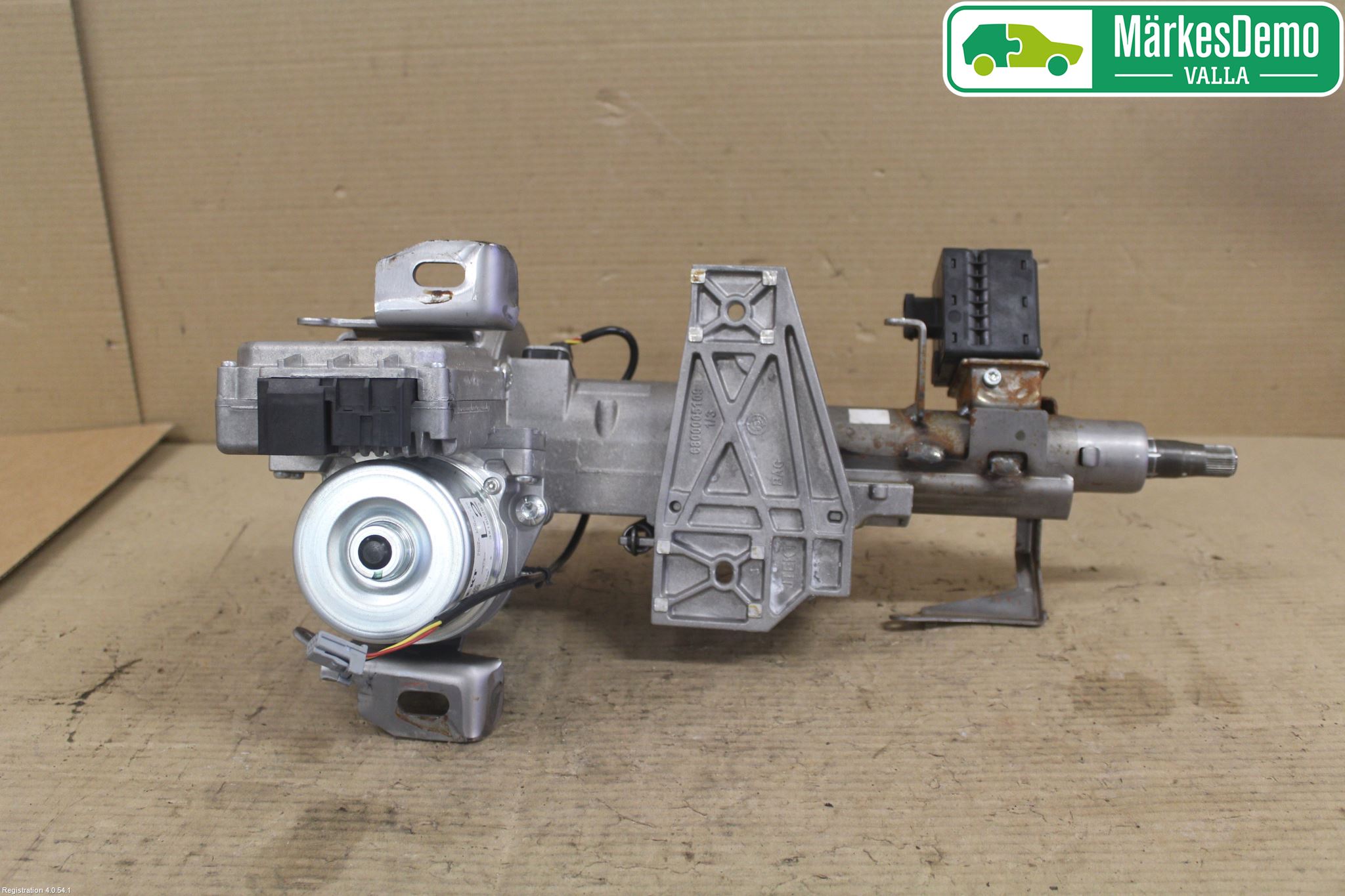 Renault CLIO IV 12-16 Rattaxelagg Med Inb Servo