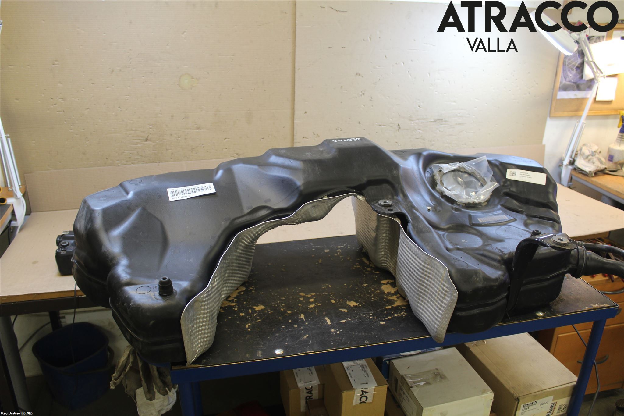 Audi A4/S4 B9 16-19 Bränsletank Insprutning