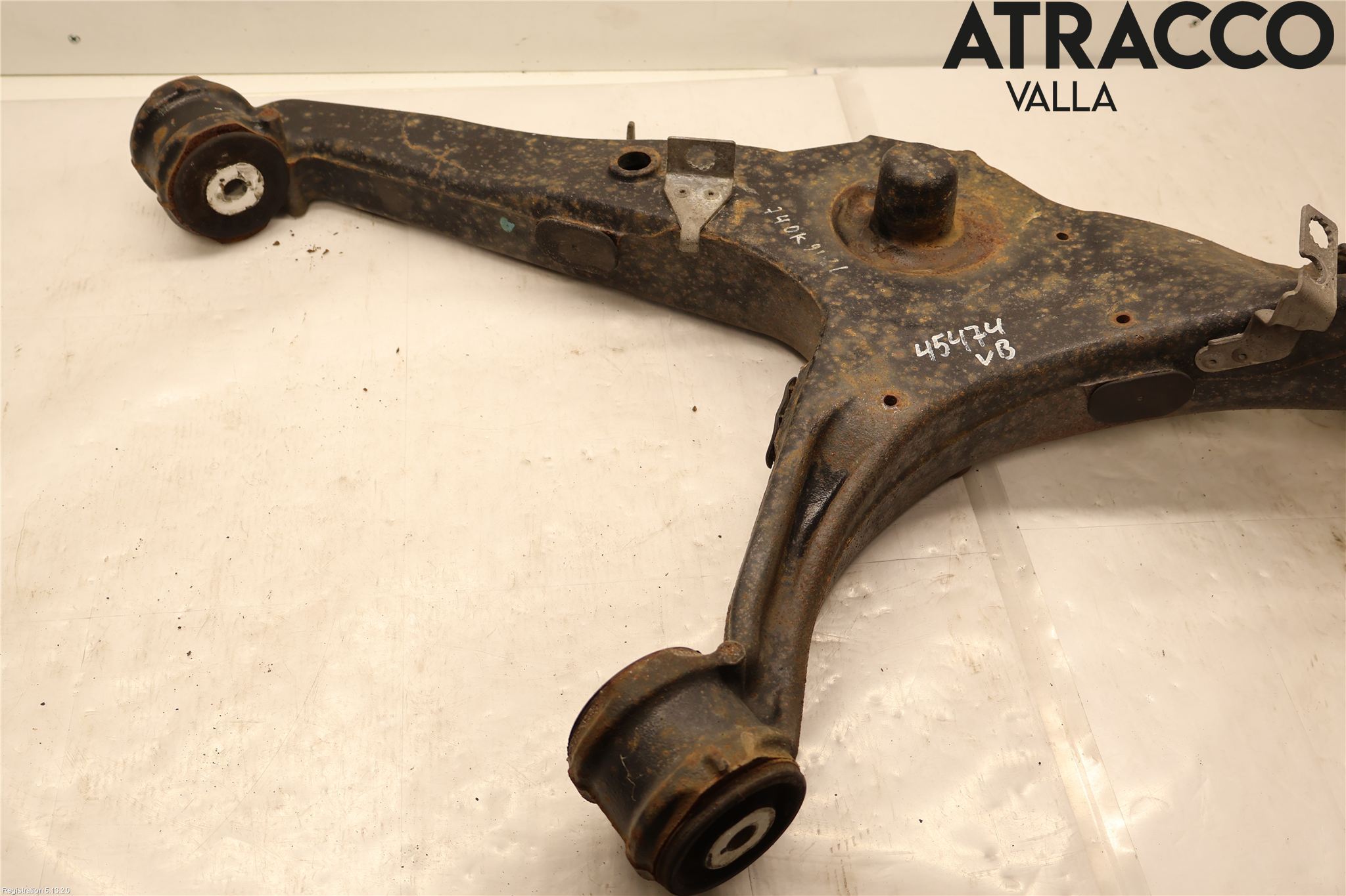 Volkswagen VW TRANSP/CARAVELLE (T6) 16-22 Bärarm Bak Vänster