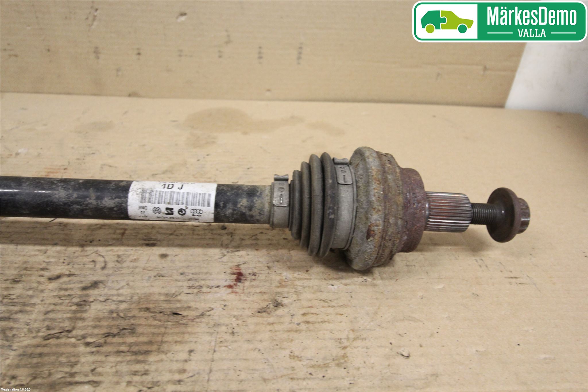 Volkswagen VW TIGUAN 07-16 Drivaxel Bak Höger