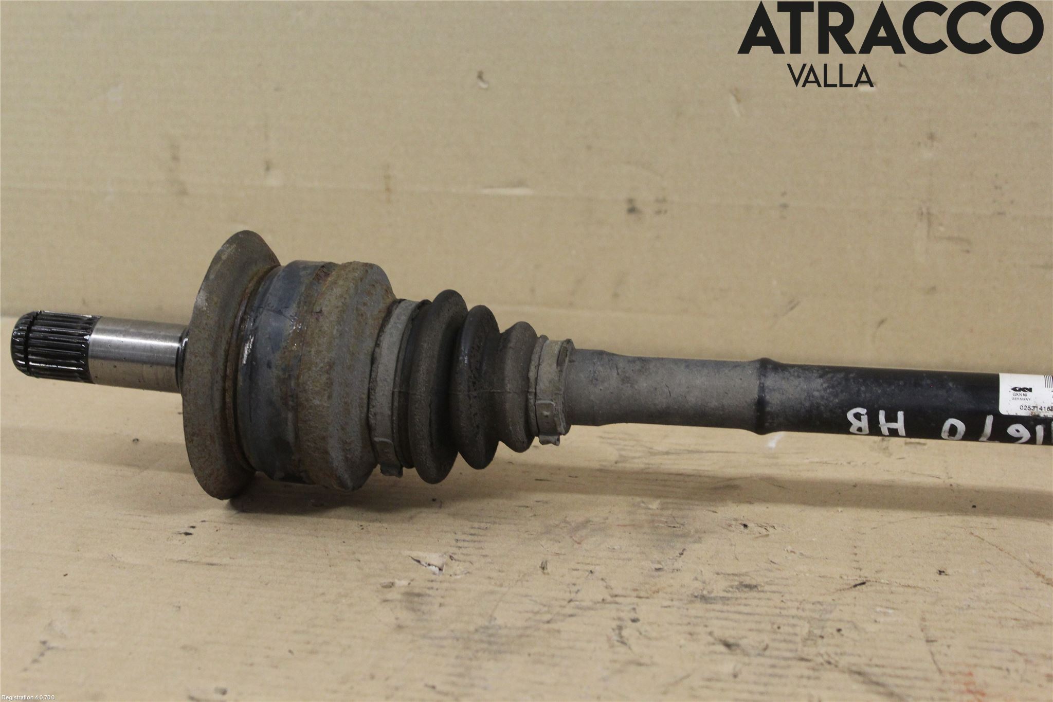 BMW 5 F10/F11/F18 09-17 Drivaxel Bak Höger