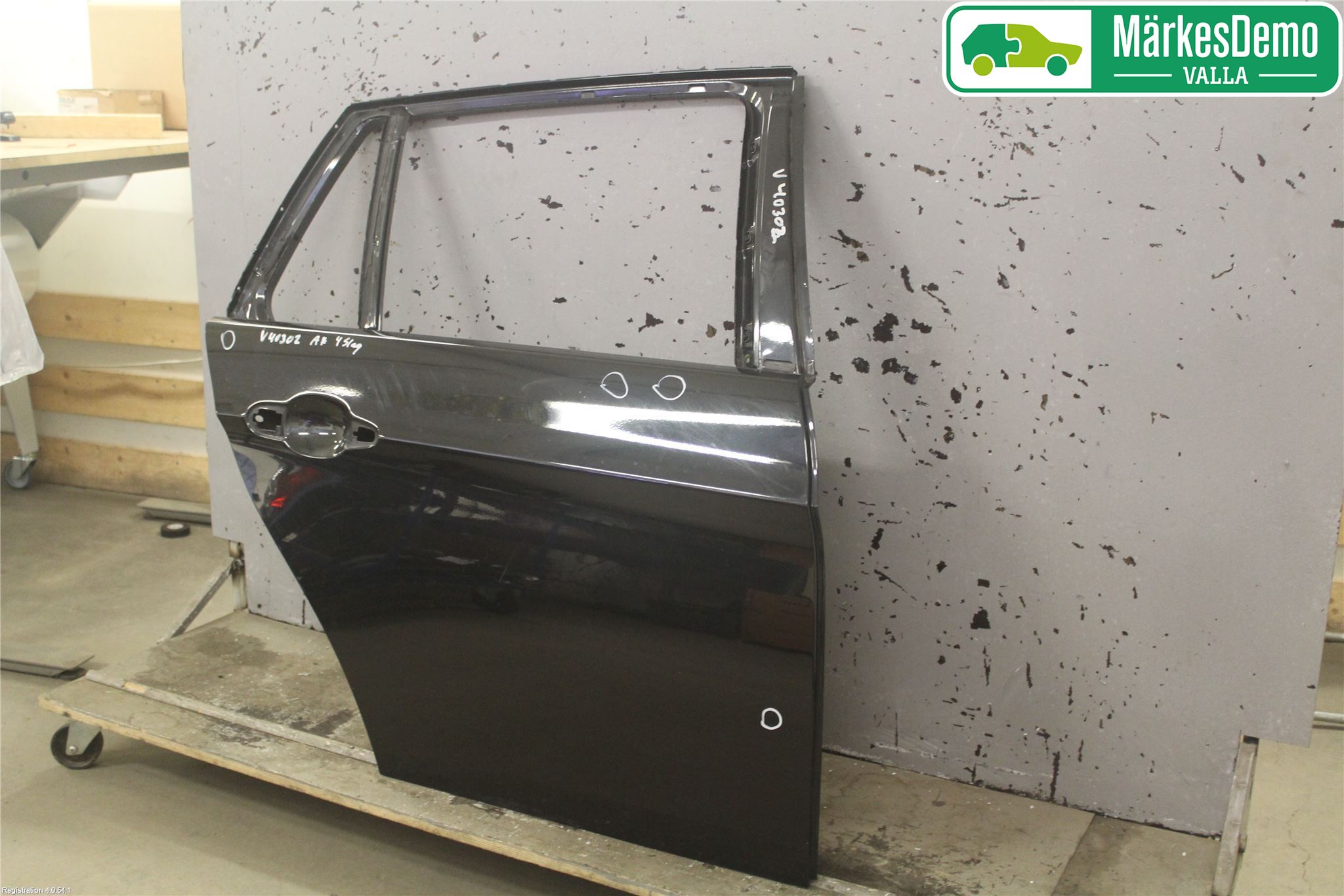 BMW 3 E90/91 SED/TOU 05-12 Dörr Bak Höger