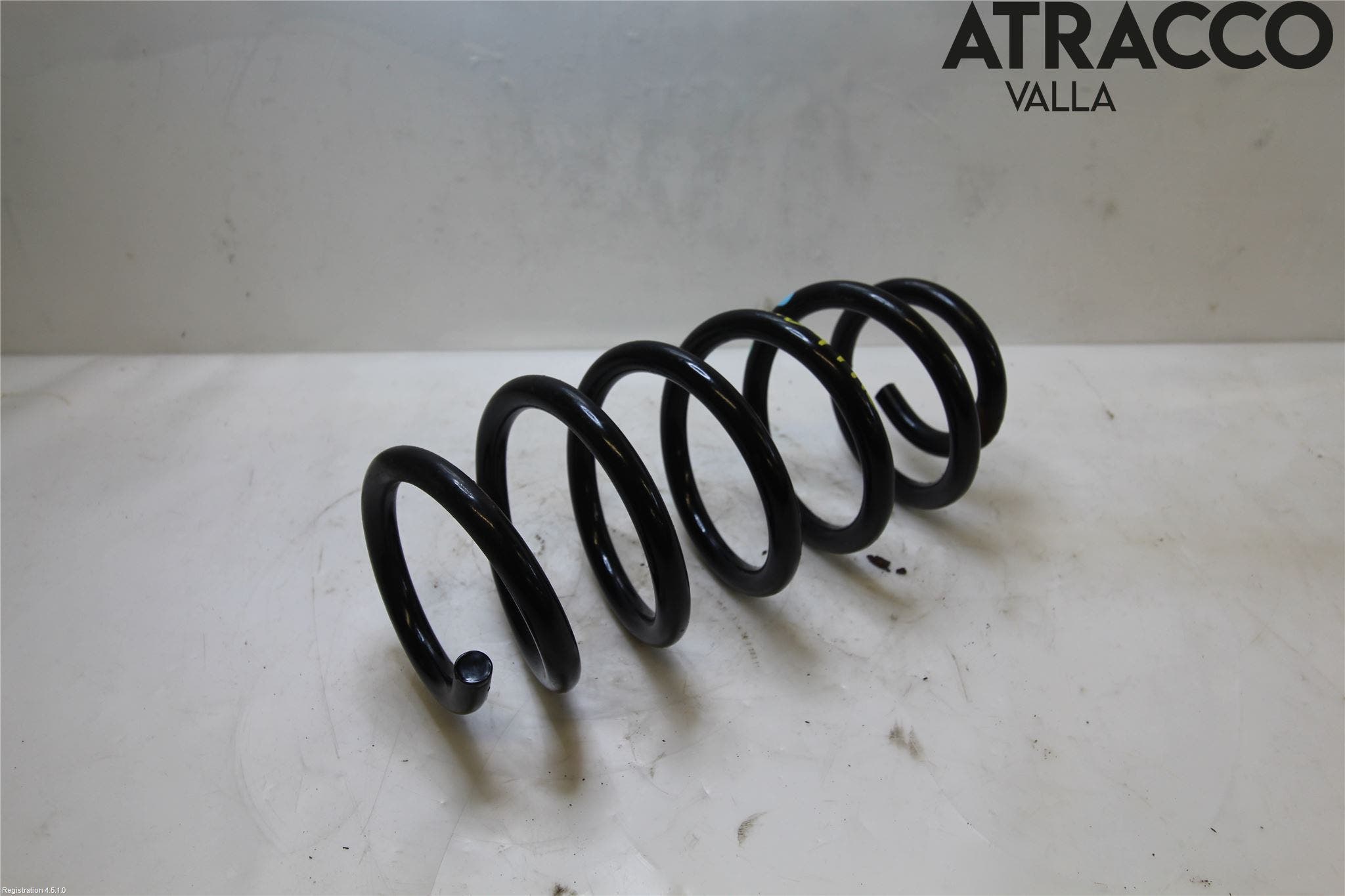 Toyota AVENSIS 16-18 Fjäder Bak