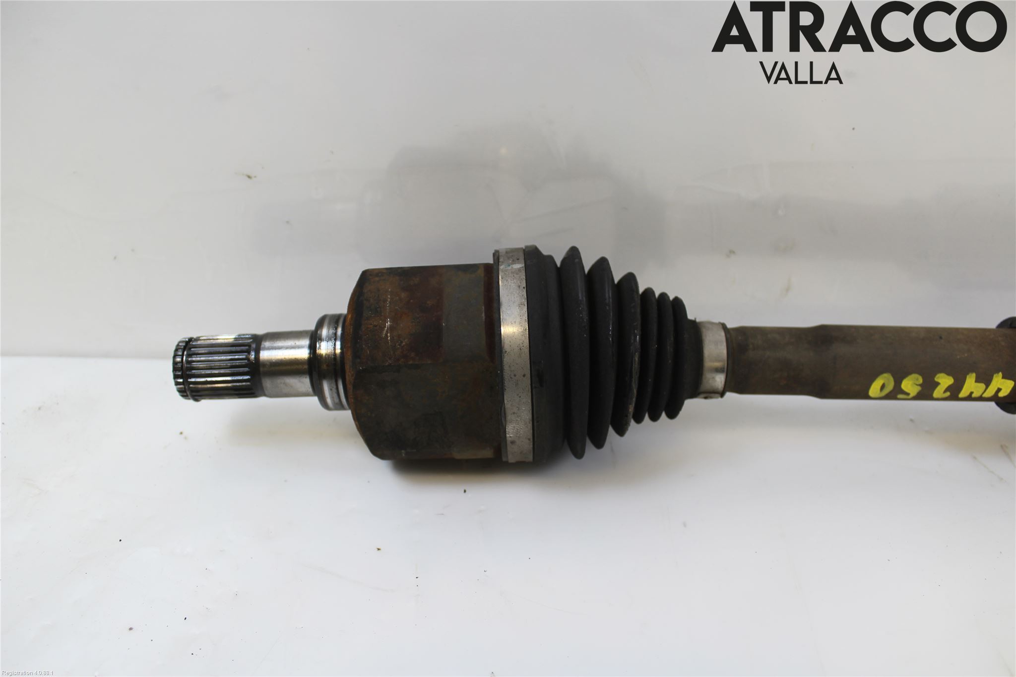 Kia CARENS III 13-19 Drivaxel Fram Höger