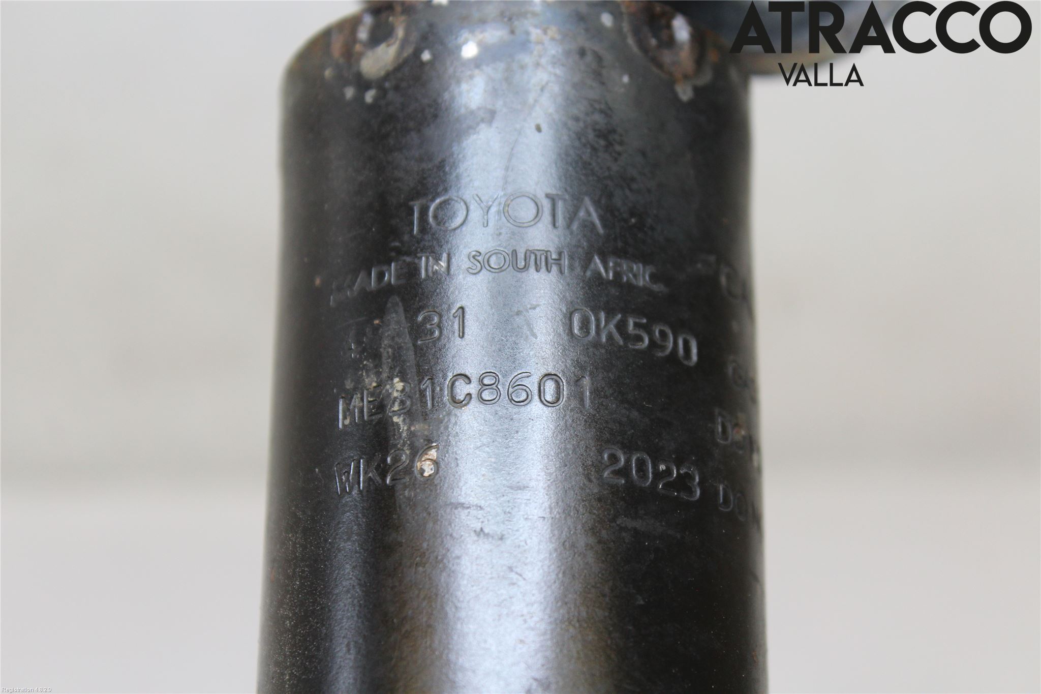 Toyota HILUX 16- Stötdämpare Bak