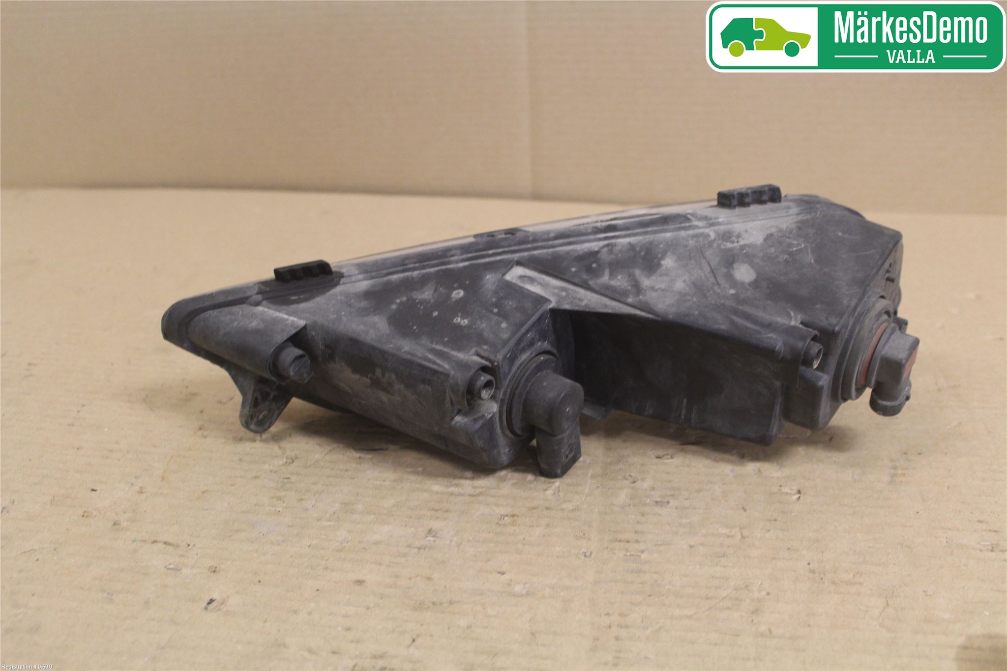Volkswagen VW PASSAT 11-14 Dimljus-Varselljus Fram