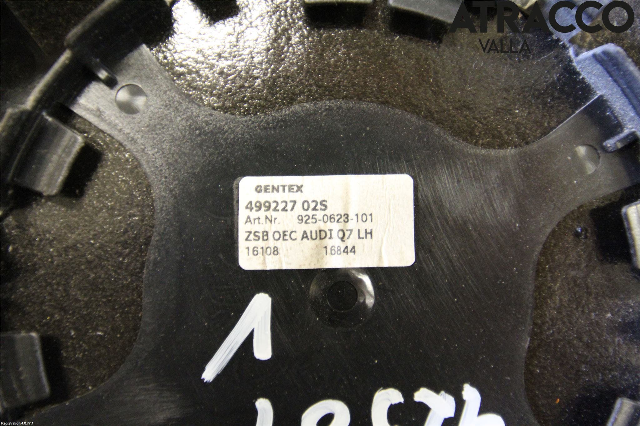 Audi Q7/SQ7 Spegelglas Vä