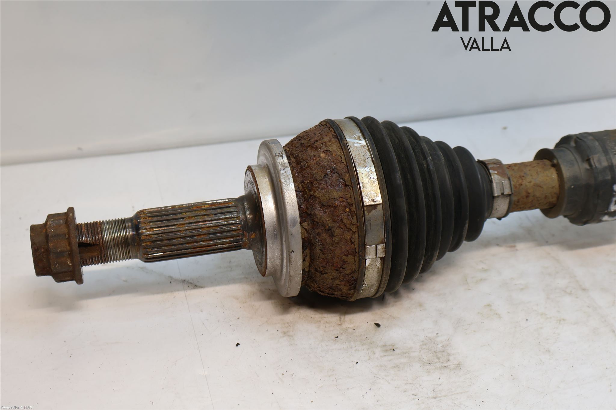 Toyota PRIUS ZVW30 09-20 Drivaxel Fram Vänster