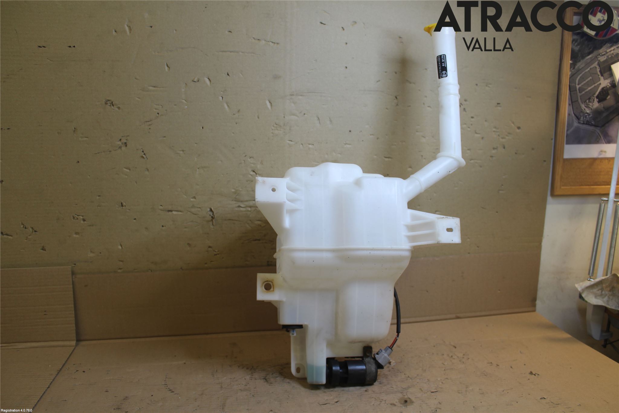 Mazda 6 08-13 Spolartank Vindruta-Strål