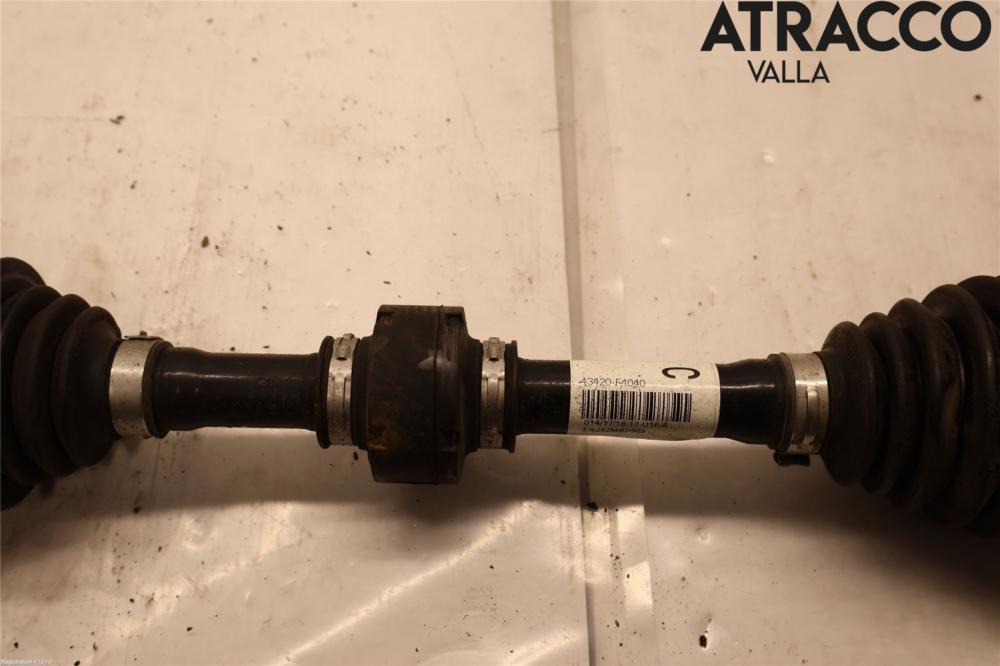 Toyota C-HR 16-23 Drivaxel Fram Vänster