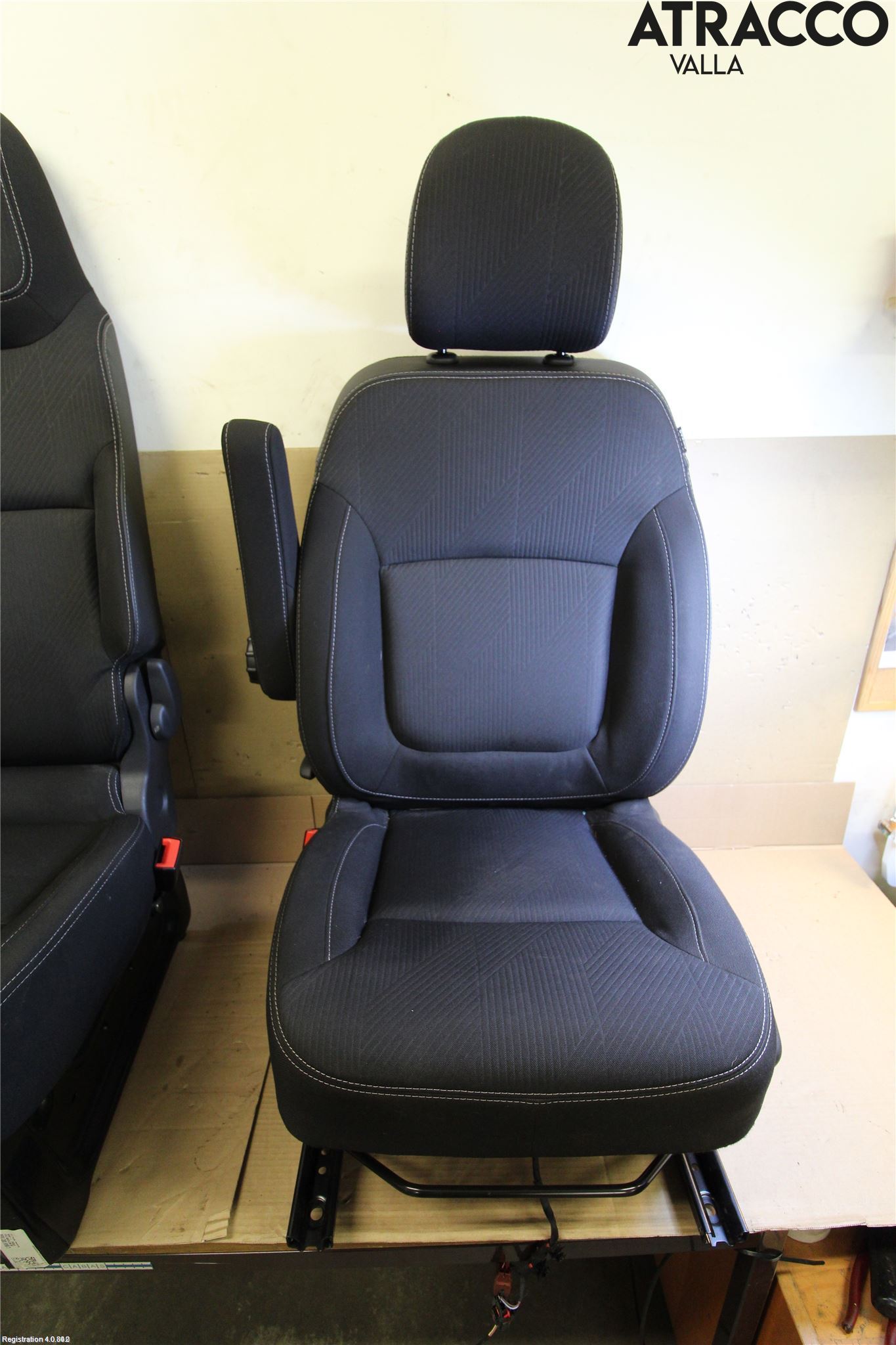 Renault TRAFIC/E-TECH 15- Inredning Stolar-Säten Komp