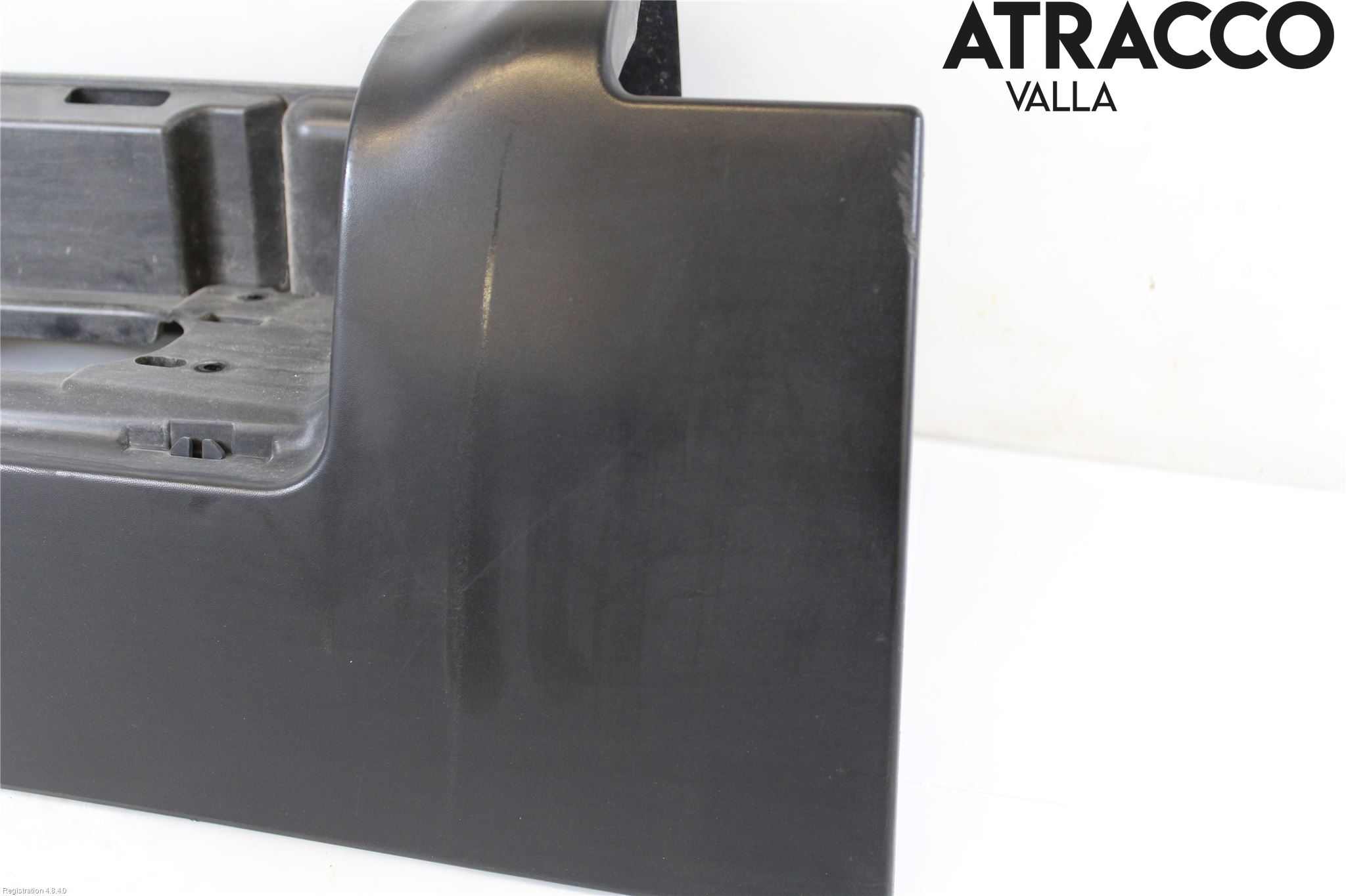 Opel VIVARO 15-19 Bakljussarg