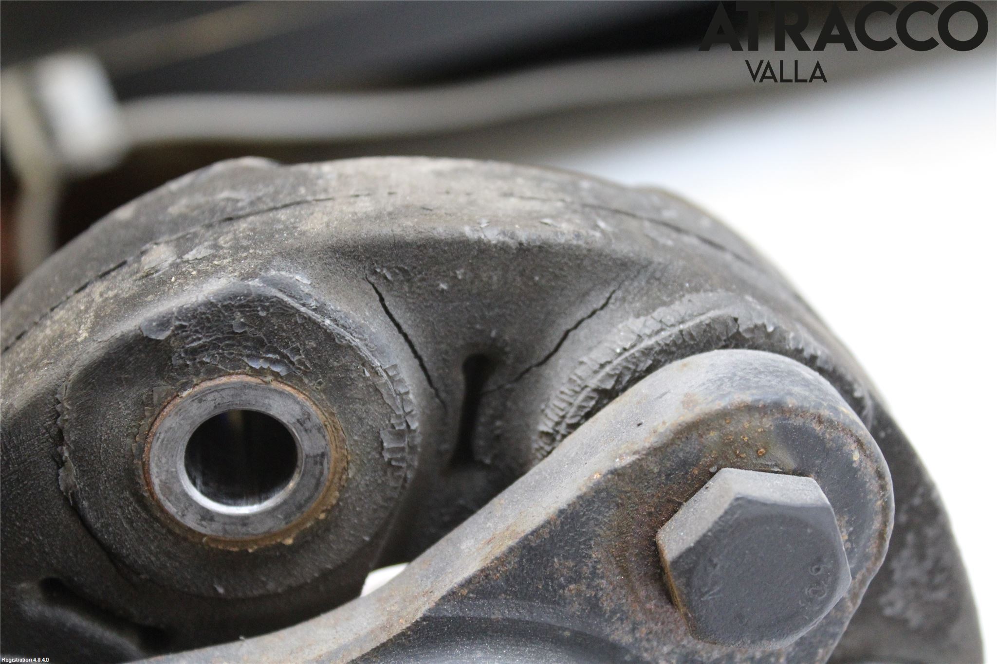 BMW 5 F10/F11/F18 09-17 Mellanaxel Komp