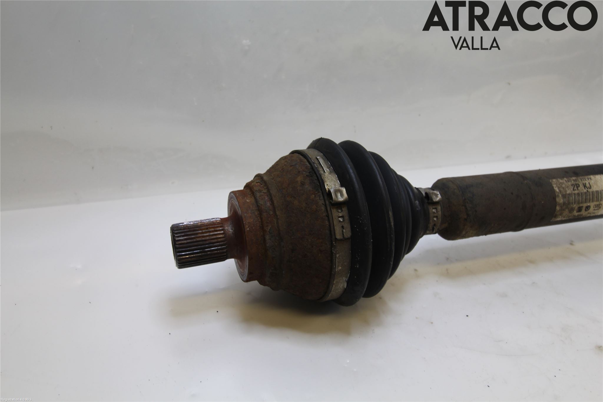 Volkswagen VW GOLF VI 09-13 Drivaxel Fram Höger