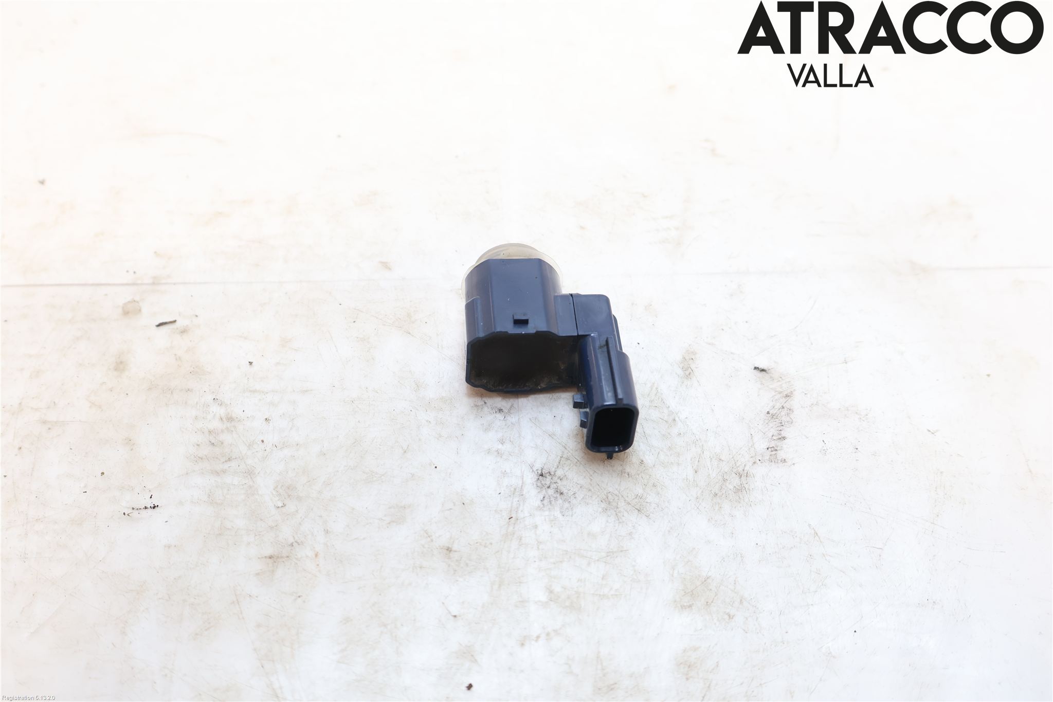 Mitsubishi OUTLANDER 13-21 Parkeringshjälp Frontsensor