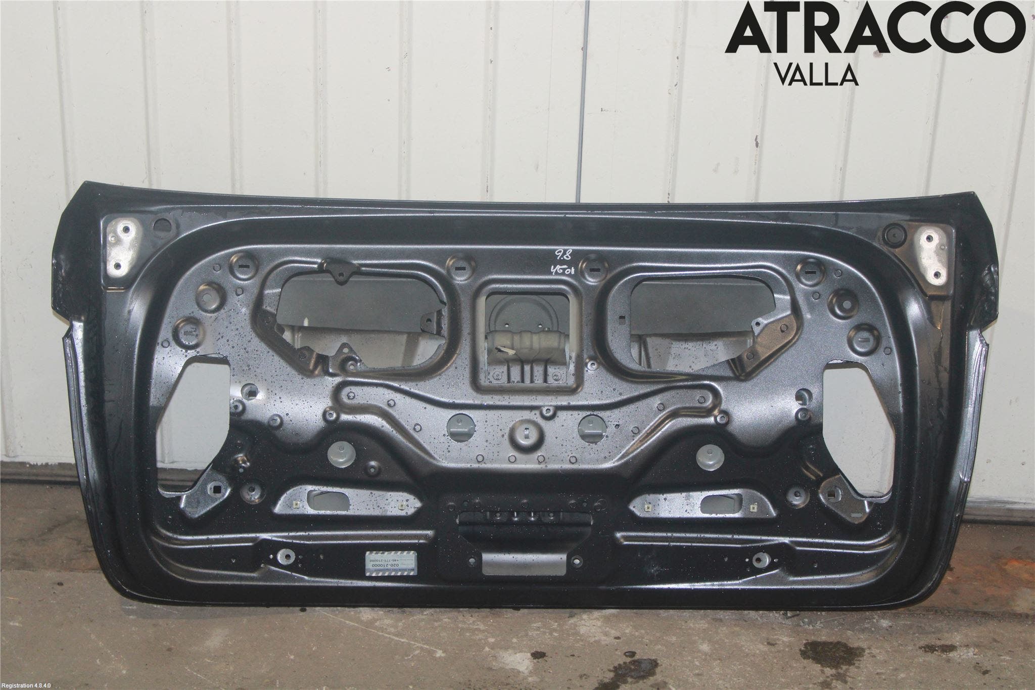BMW 5 F10/F11/F18 09-17 Baklucka Nedre