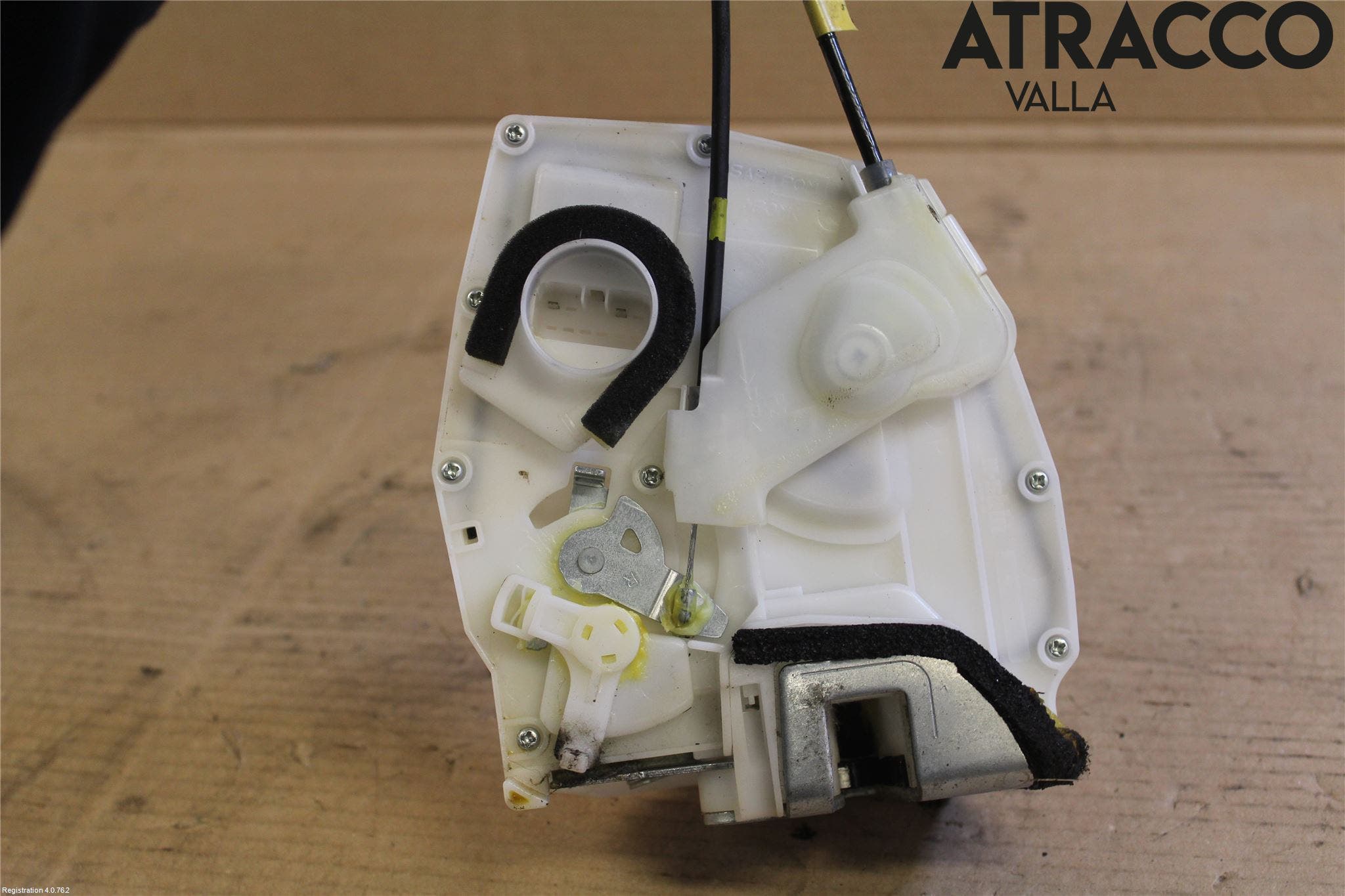 Suzuki SWIFT 05-10 Låskista-Dörrlås