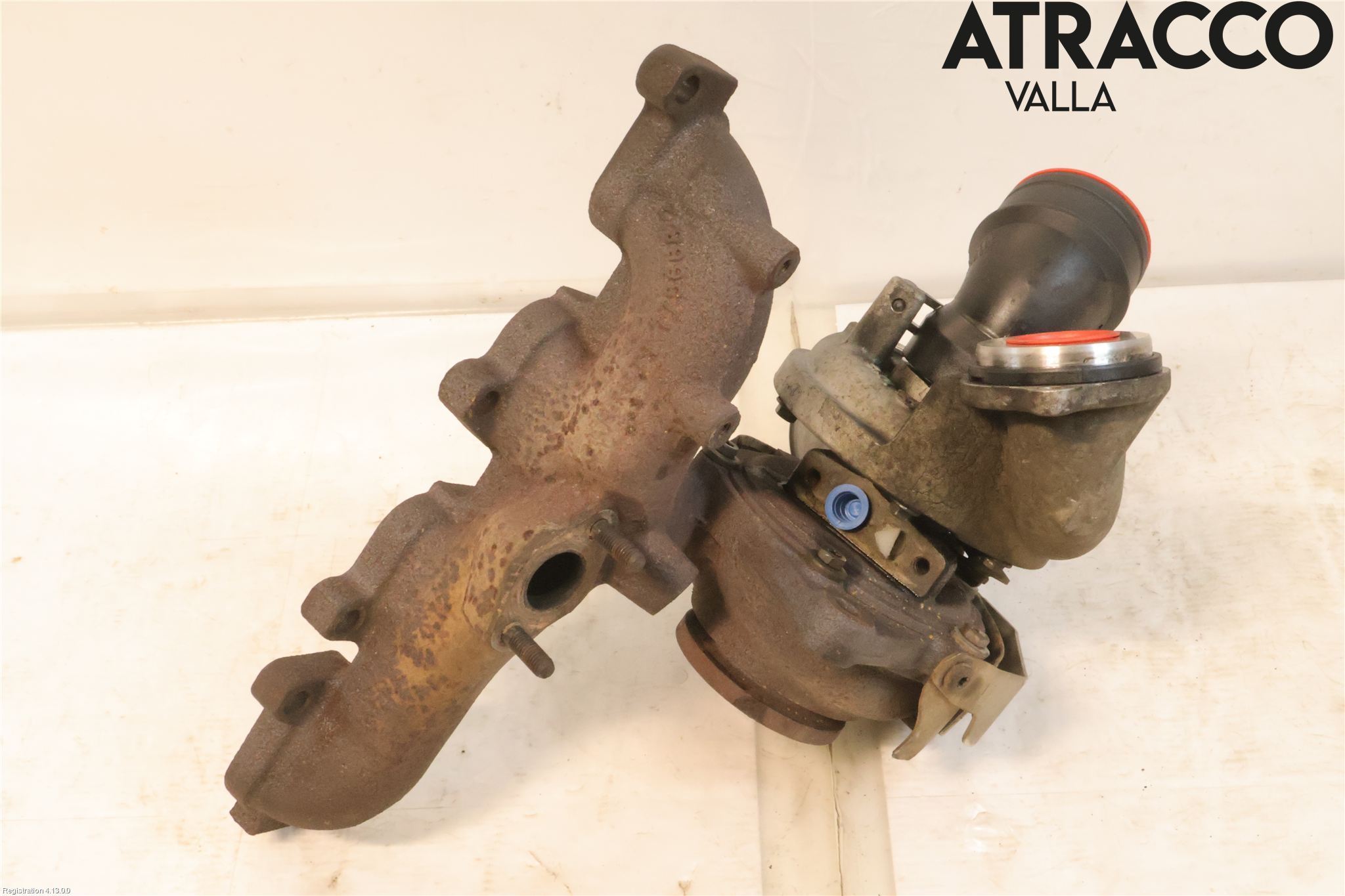 Volkswagen VW CADDY 11-15 Turboaggregat