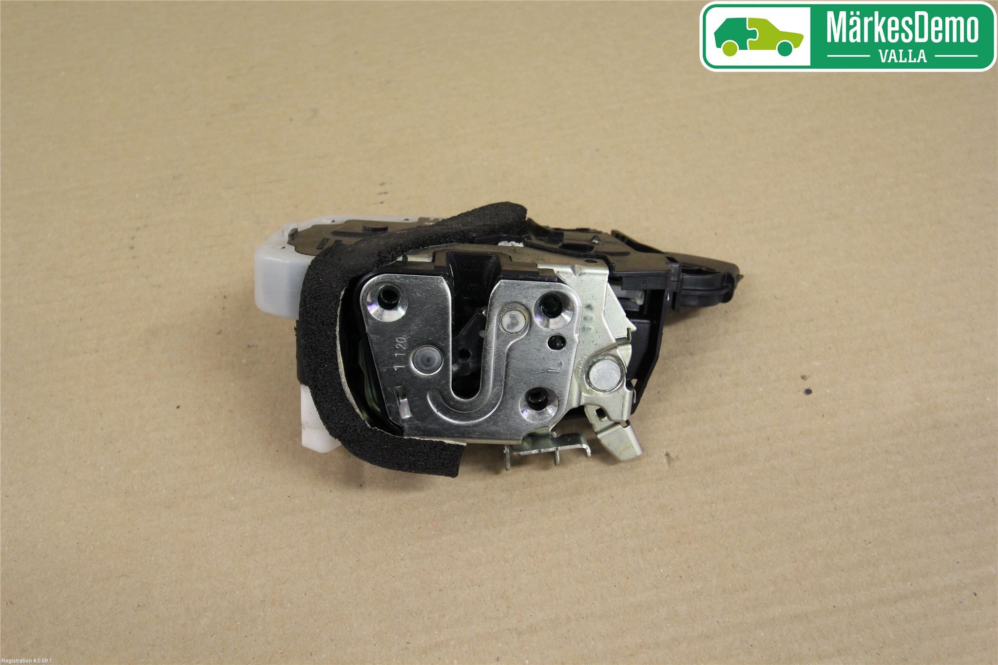 Nissan MICRA 11-16 Låskista-Dörrlås