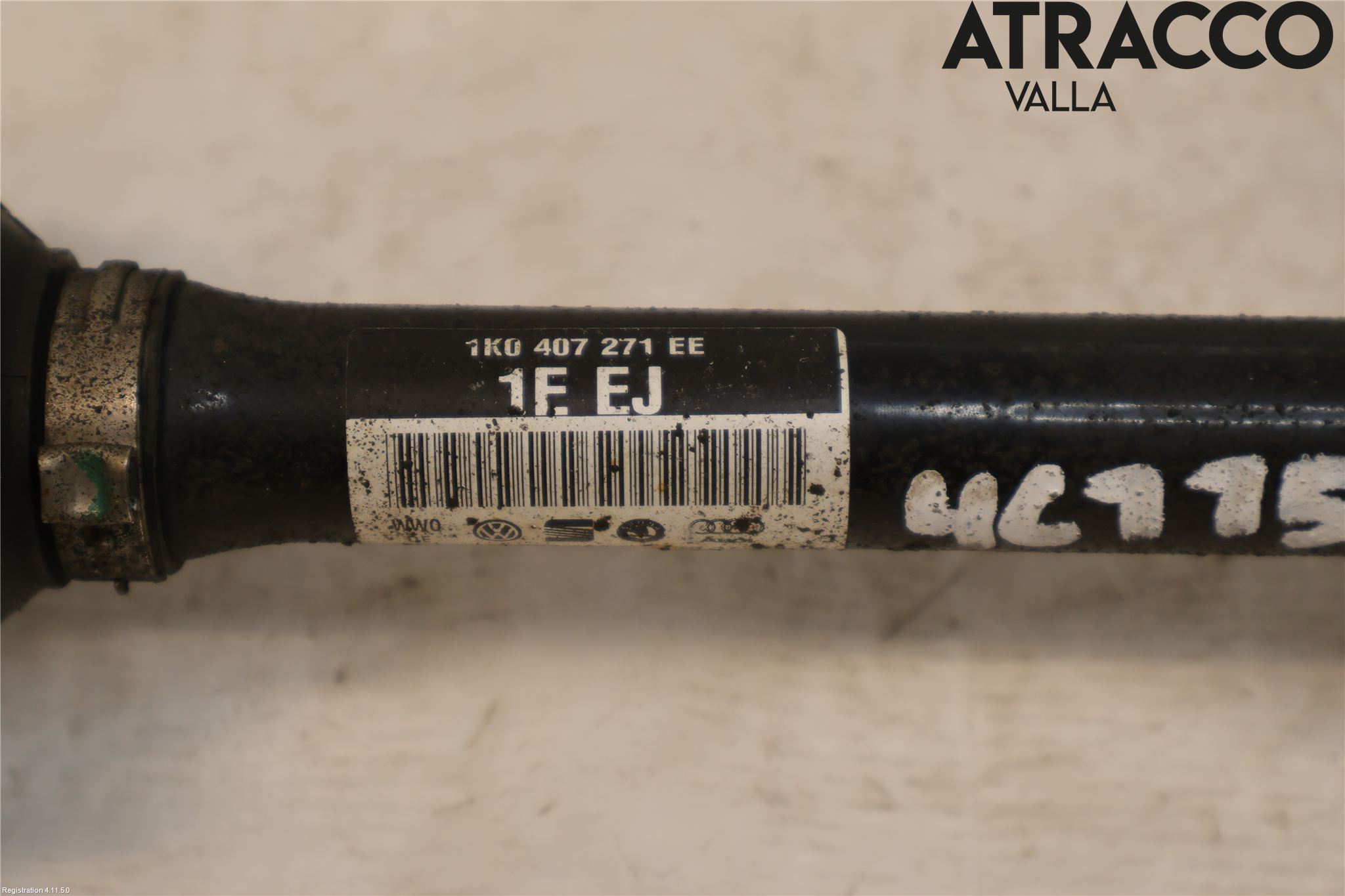Volkswagen VW PASSAT 11-14 Drivaxel Fram Vänster