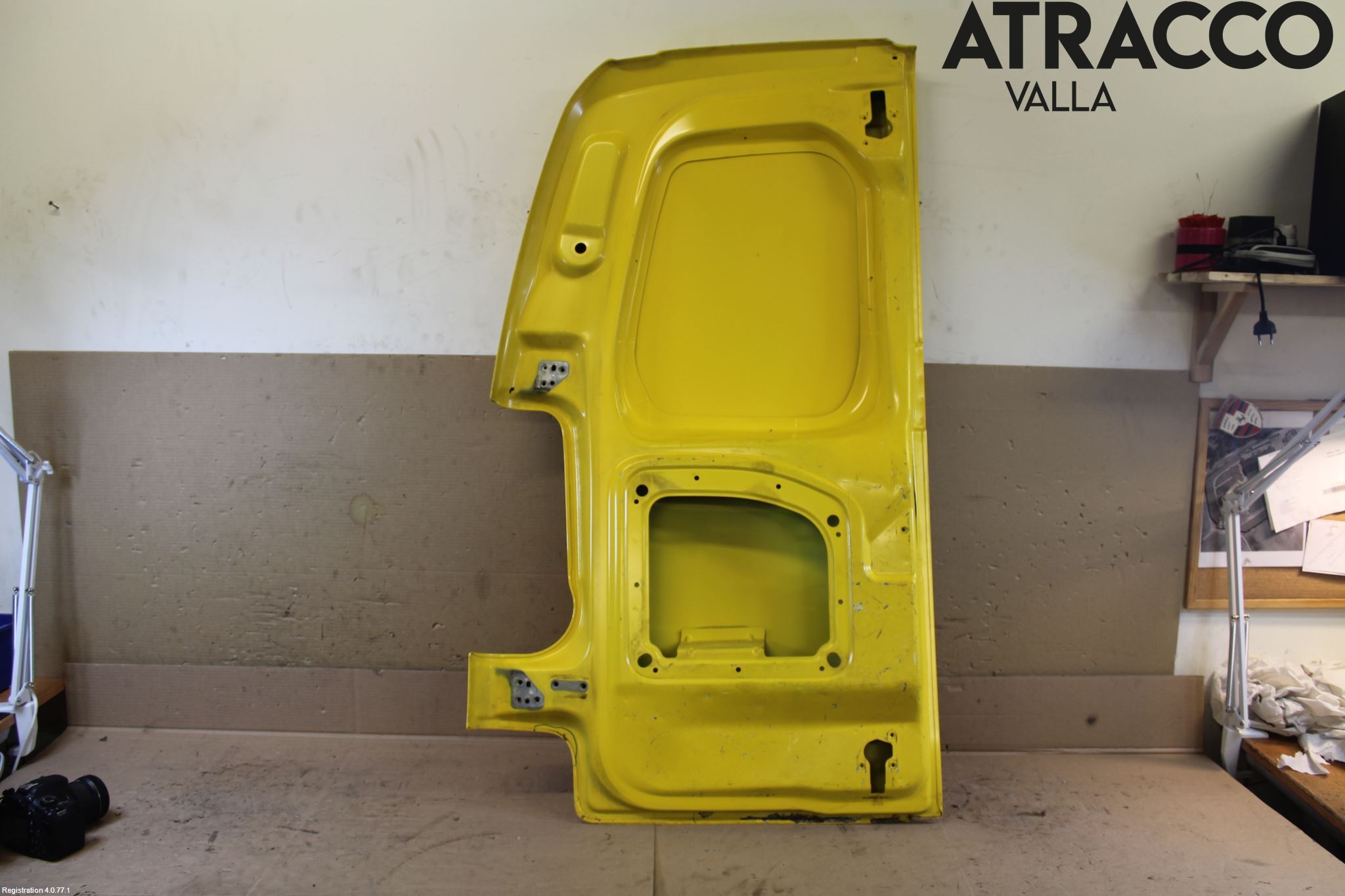 Citroen BERLINGO 08-18 Dörr Bak Van-Skåp Höger