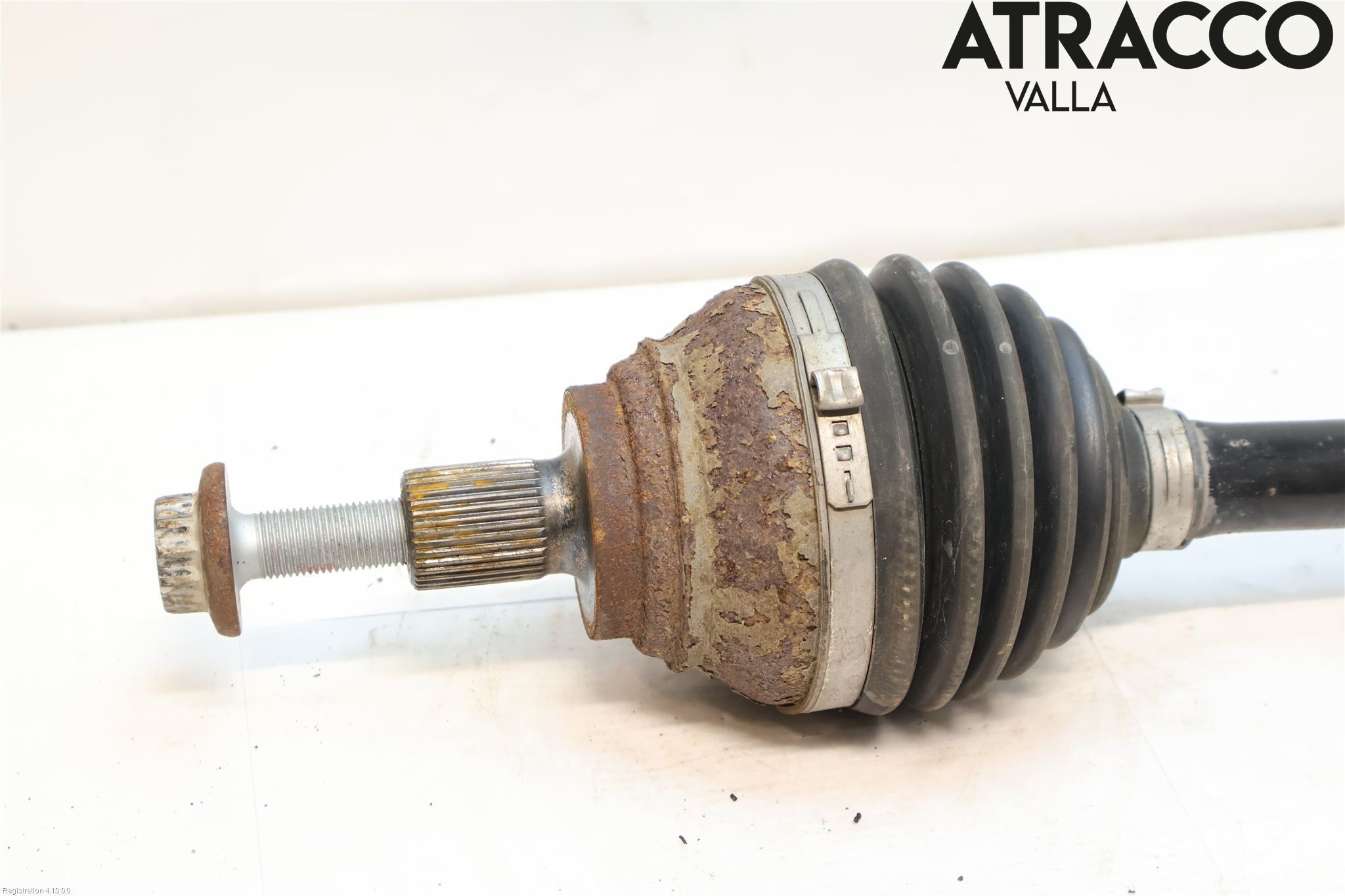 Skoda SUPERB 16-24 Drivaxel Fram Vänster