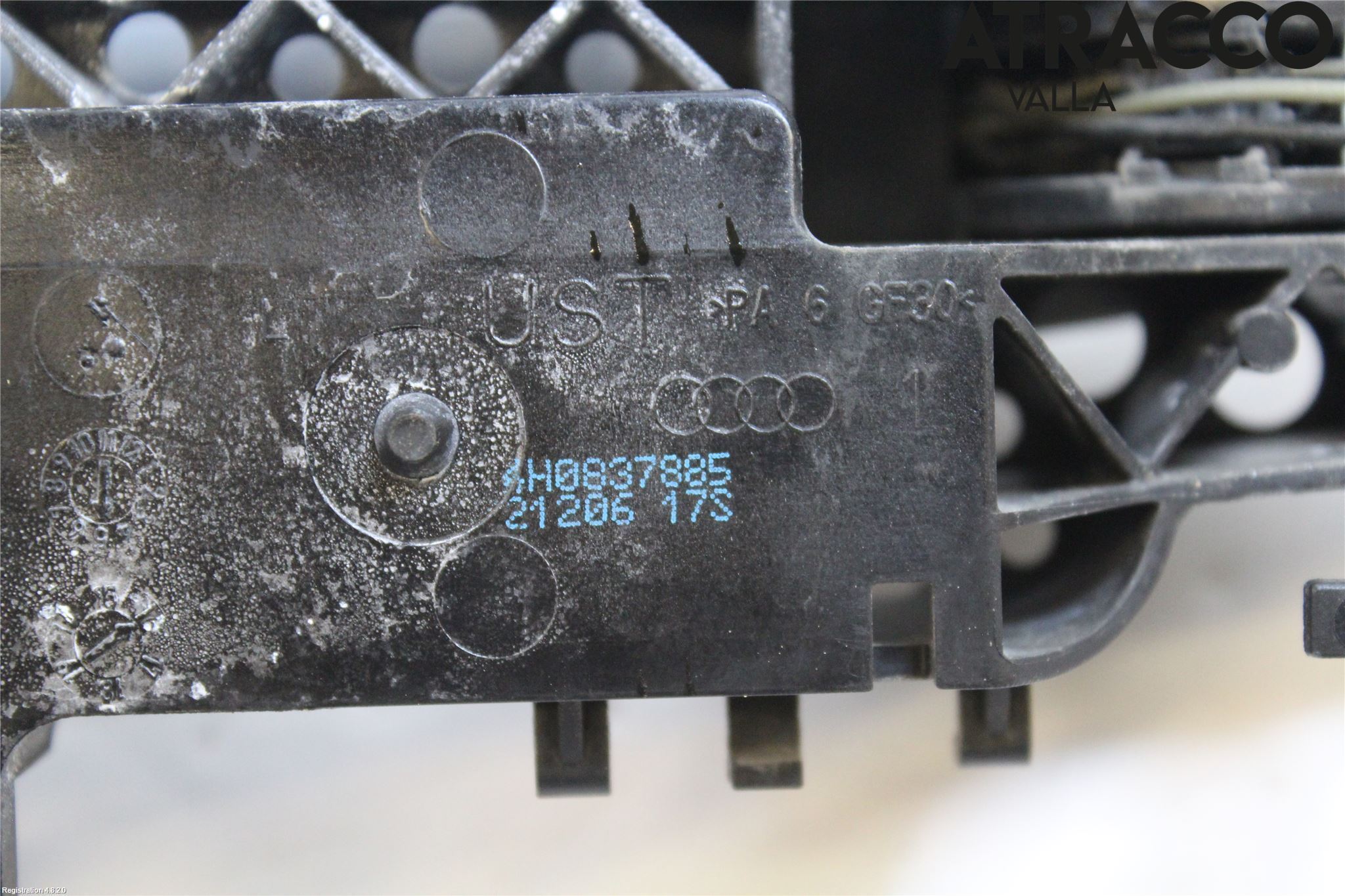 Audi A6 ALLROAD 12-18 Dörrhandtag Yttre Vä