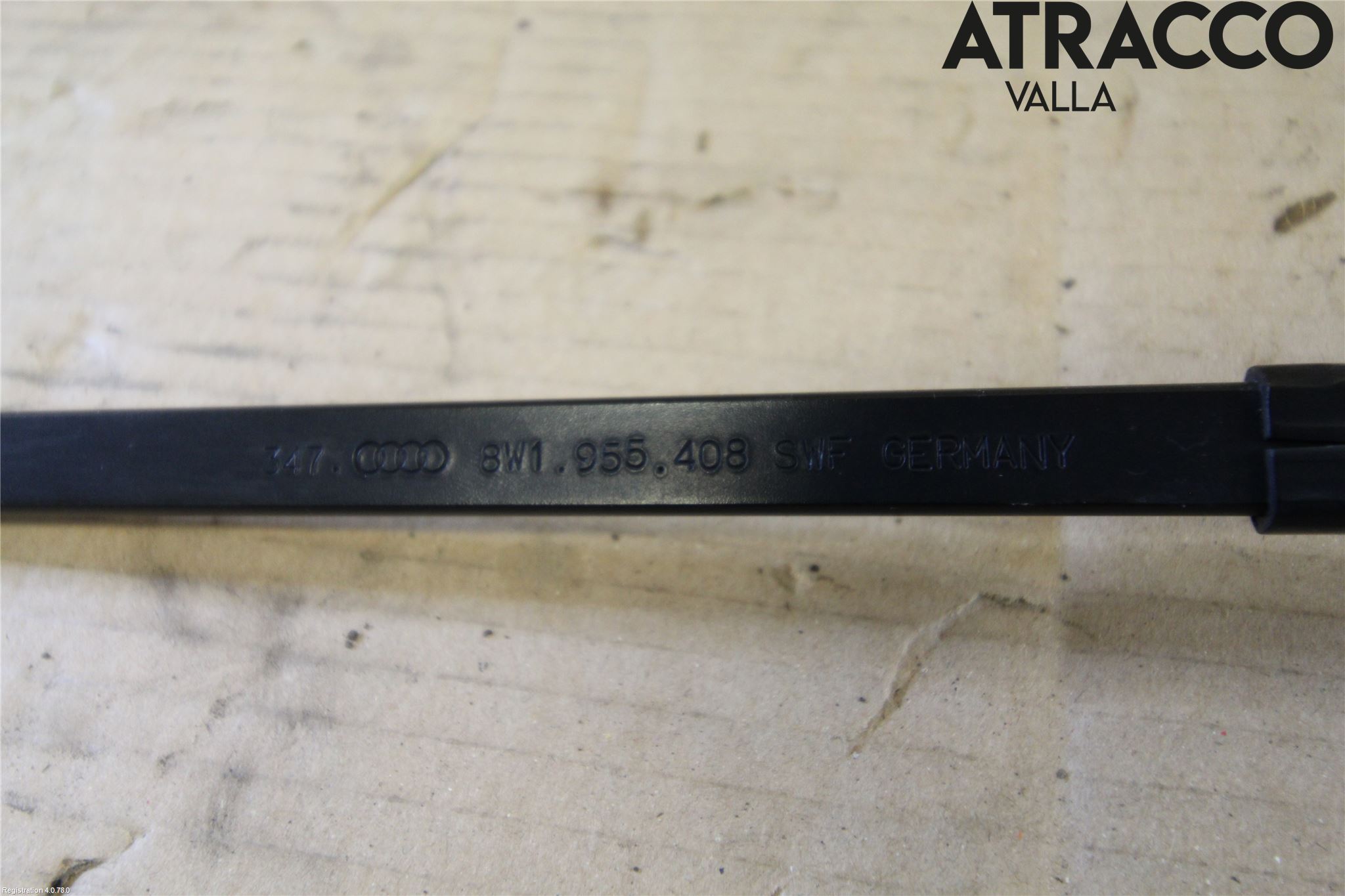 Audi A4/S4 B9 16-19 Torkararm Armar Vindruta