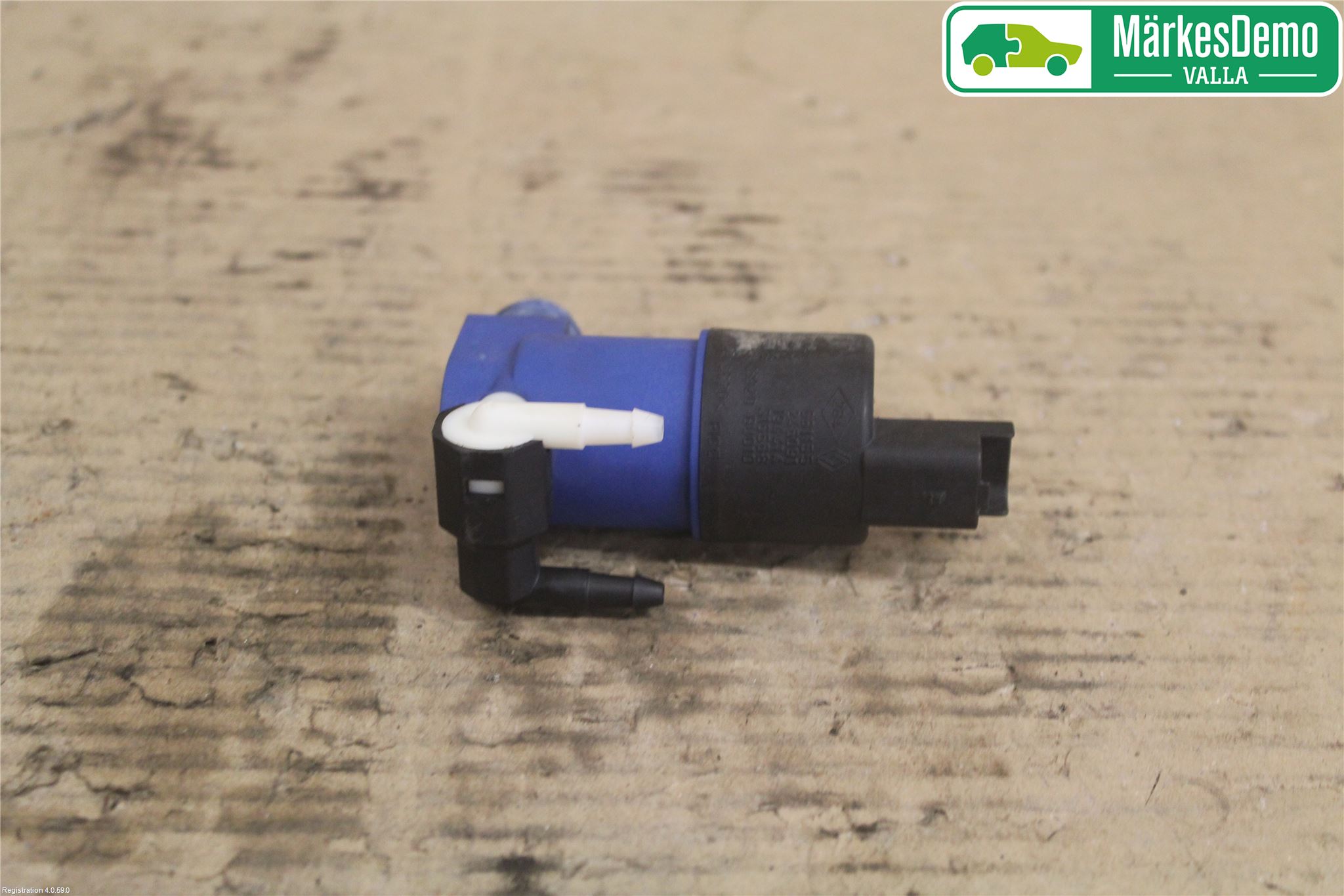 Renault CLIO III  09-12 Spolarpump Vindruta